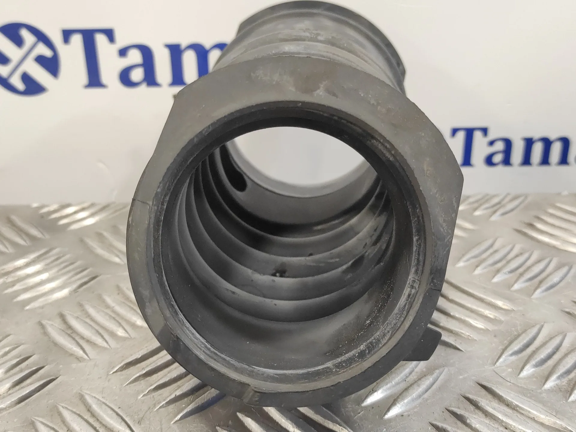 Tubo para Mazda 3 Berlina (Bp)