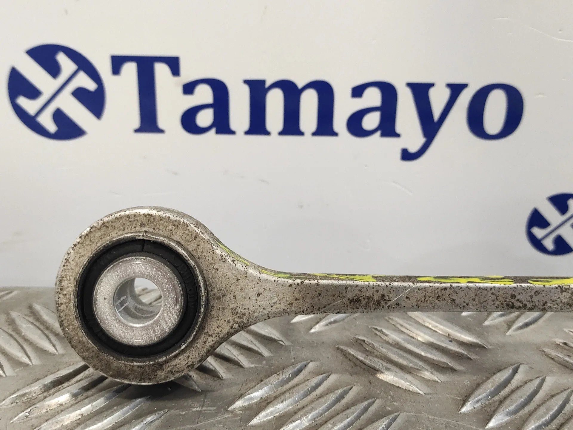 Tirante Delantero Izquierdo para Volkswagen Touareg (7L6)