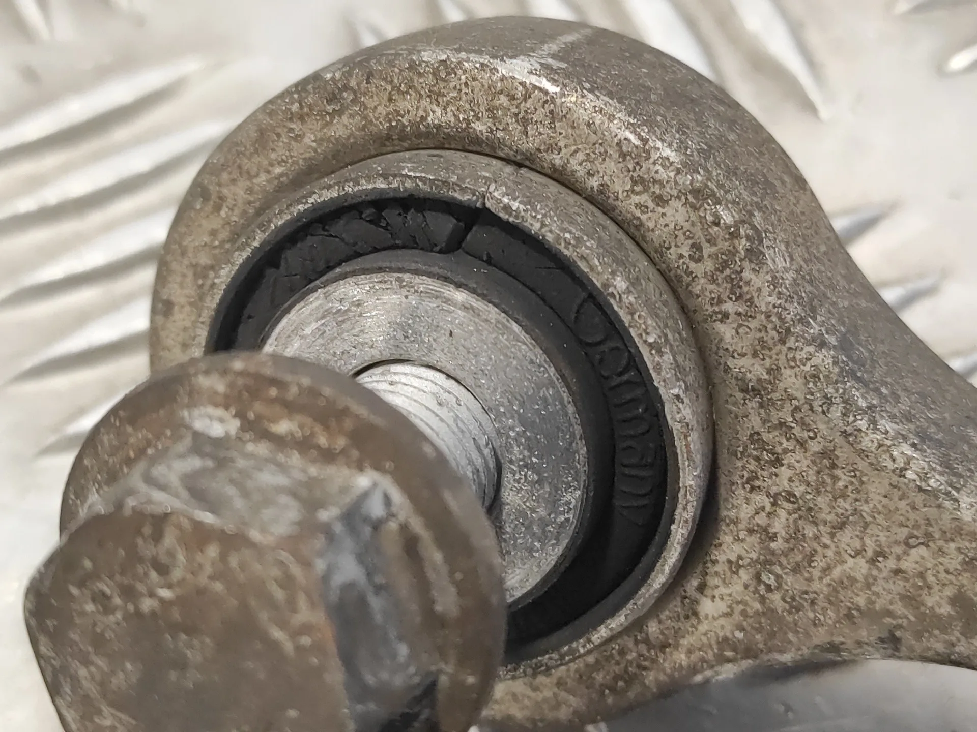 Tirante Delantero Izquierdo para Volkswagen Touareg (7L6)