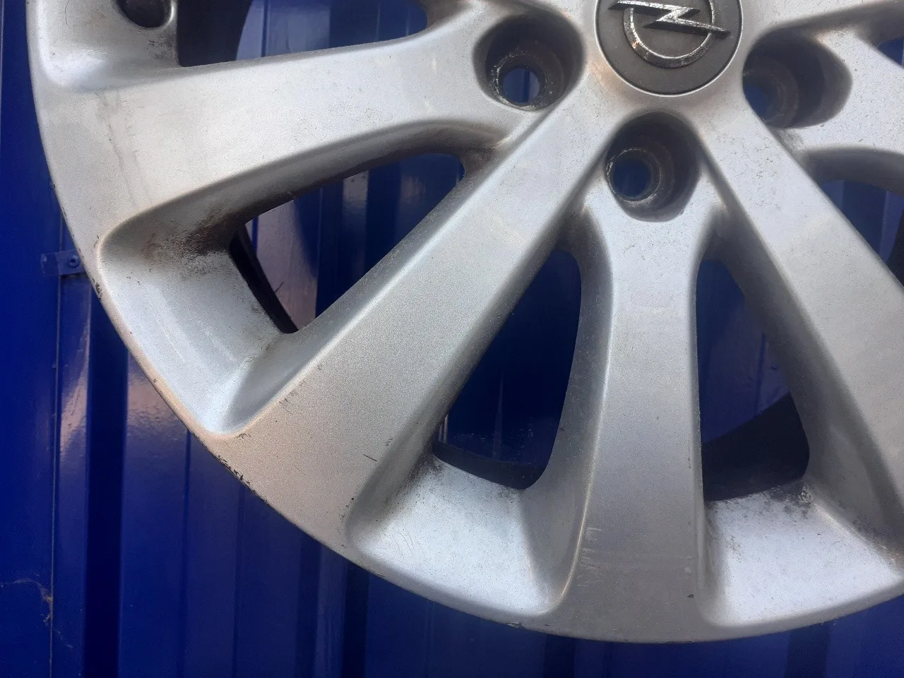 Llanta para Opel Astra J Lim.