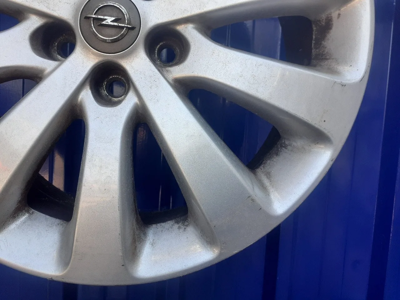 Llanta para Opel Astra J Lim.