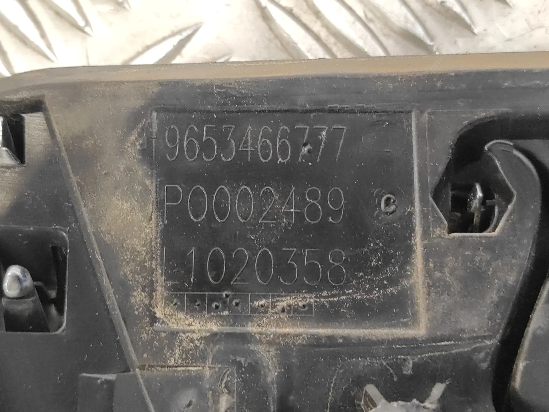 Rejilla Delantera para Peugeot 307 Cc (S2)