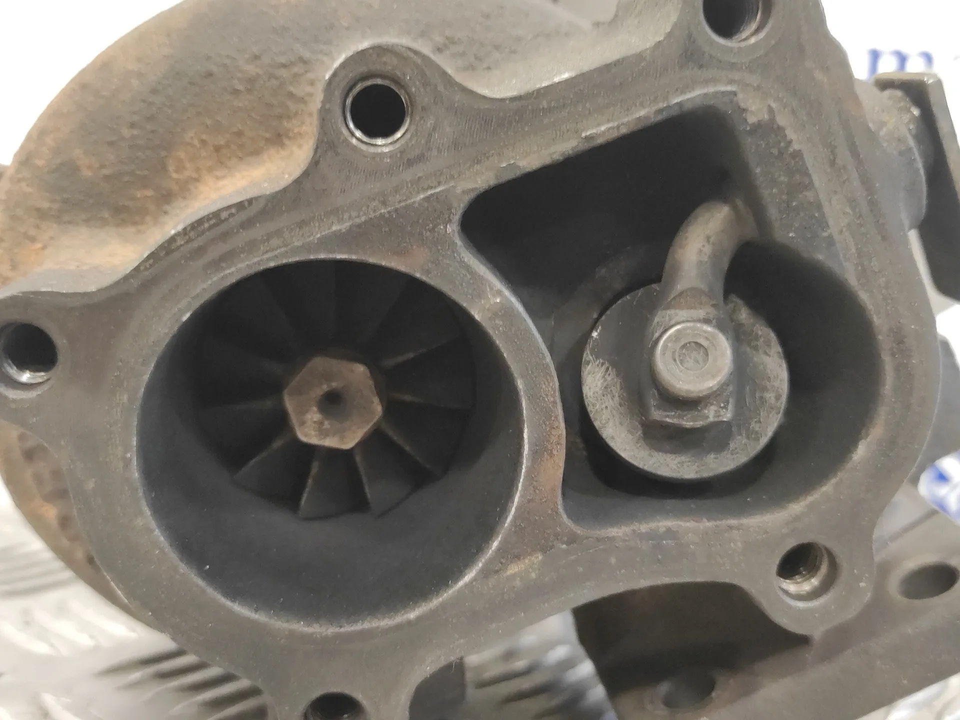 Turbocompresor para Nissan Terrano/Terrano.ii (R20)