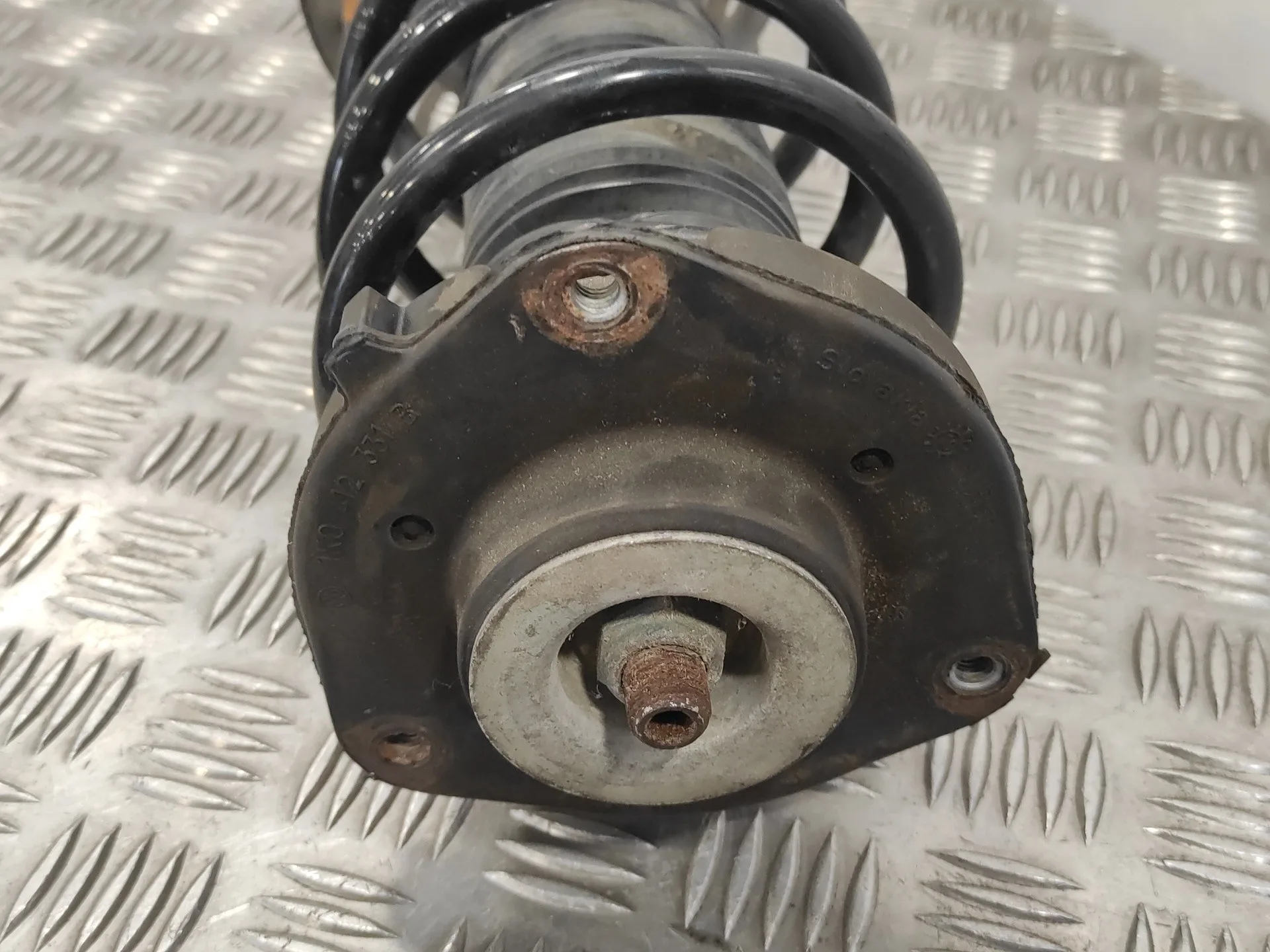 Amortiguador Delantero Derecho para Audi A3 (8P)