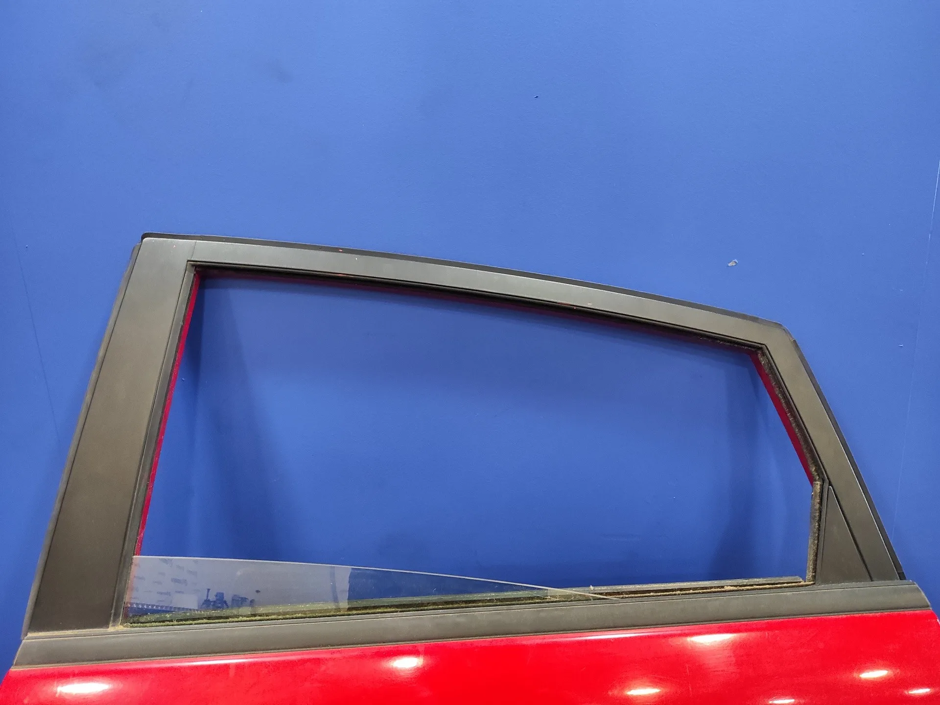 Puerta Trasera Izquierda para Ford Fiesta (Cb1)