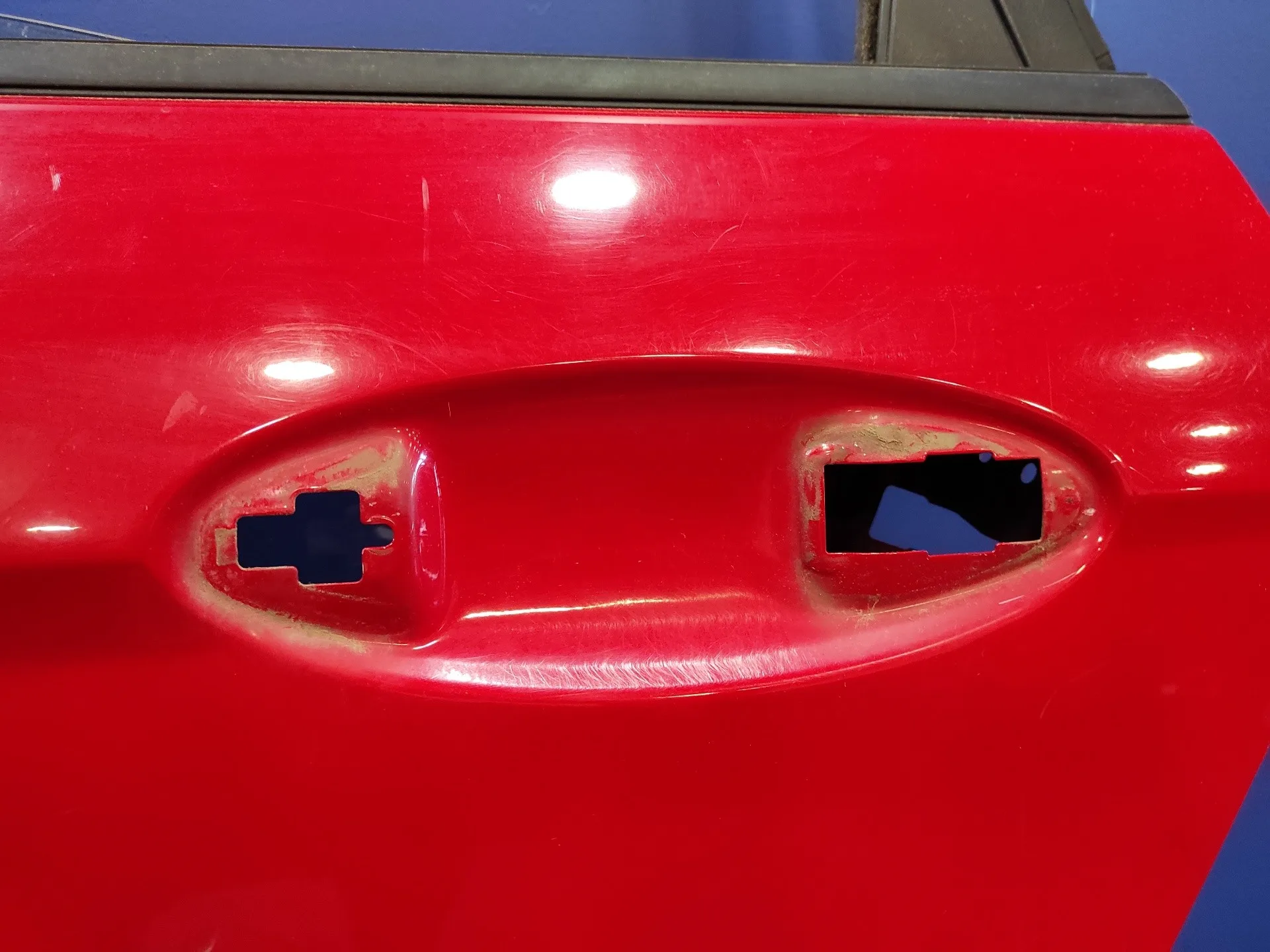 Puerta Trasera Izquierda para Ford Fiesta (Cb1)
