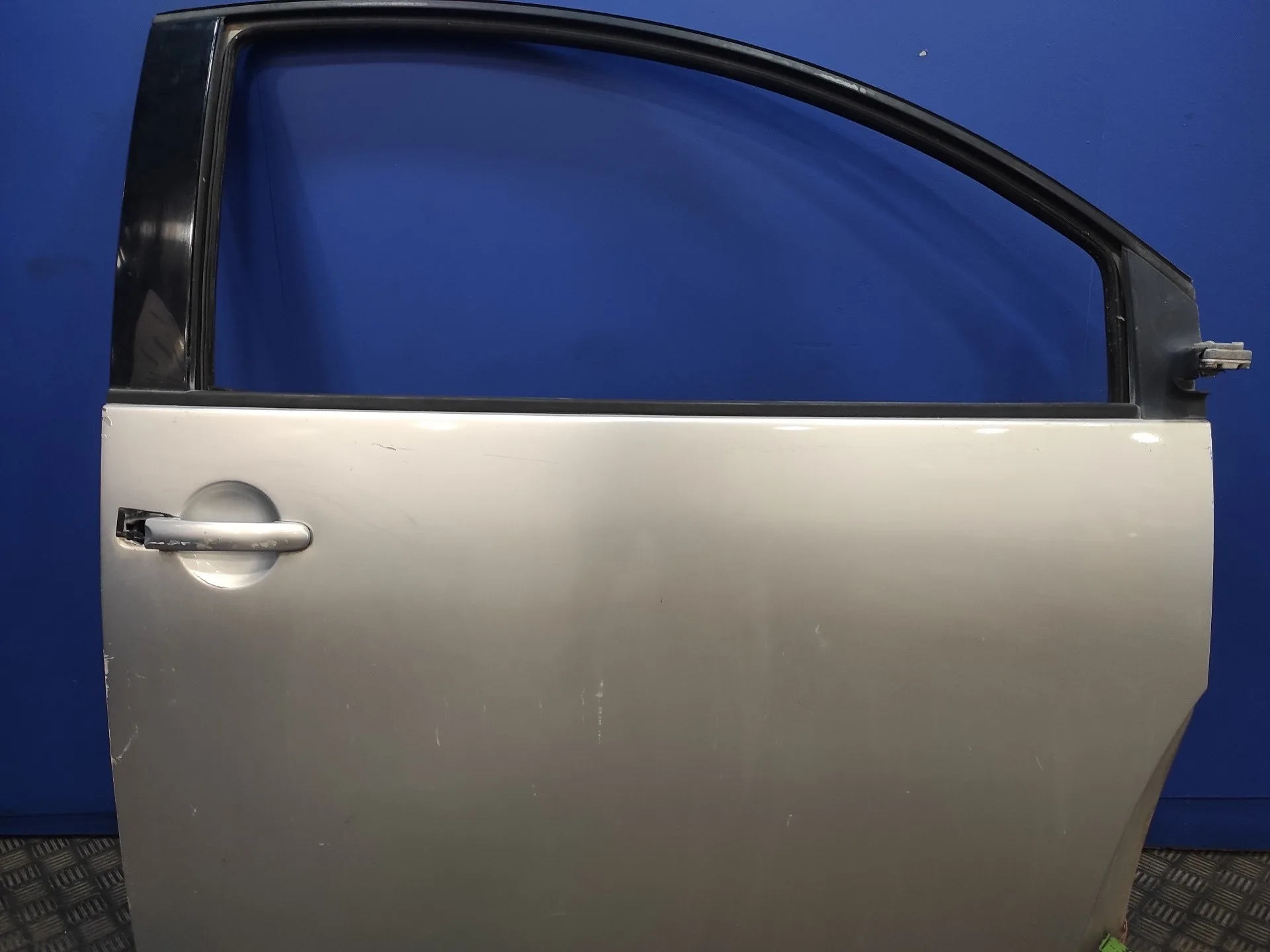 Puerta Delantera Derecha para Volkswagen New Beetle (9C1/1C1)