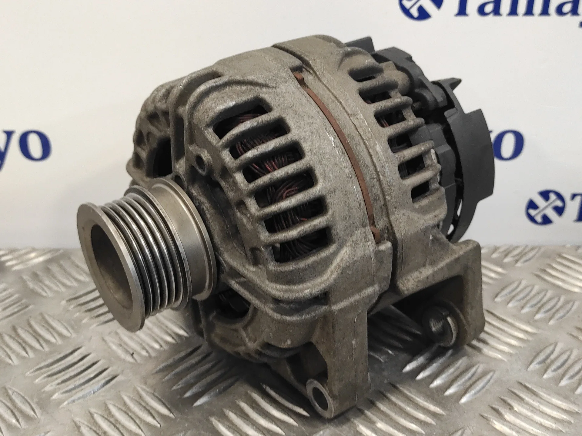 Alternador para Opel Astra H Berlina