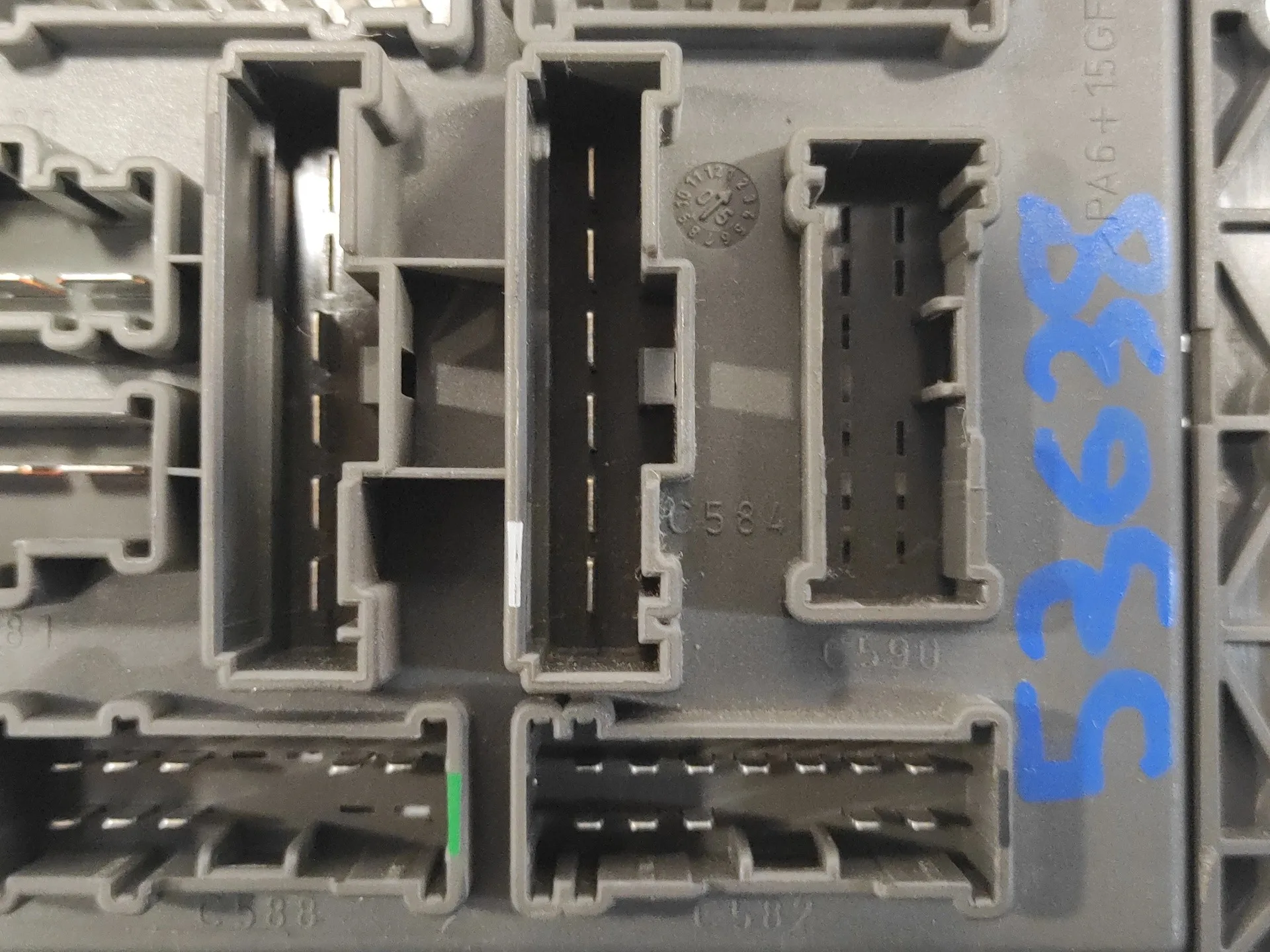 Caja Reles / Fusibles para Bmw Mini (R50,R53)