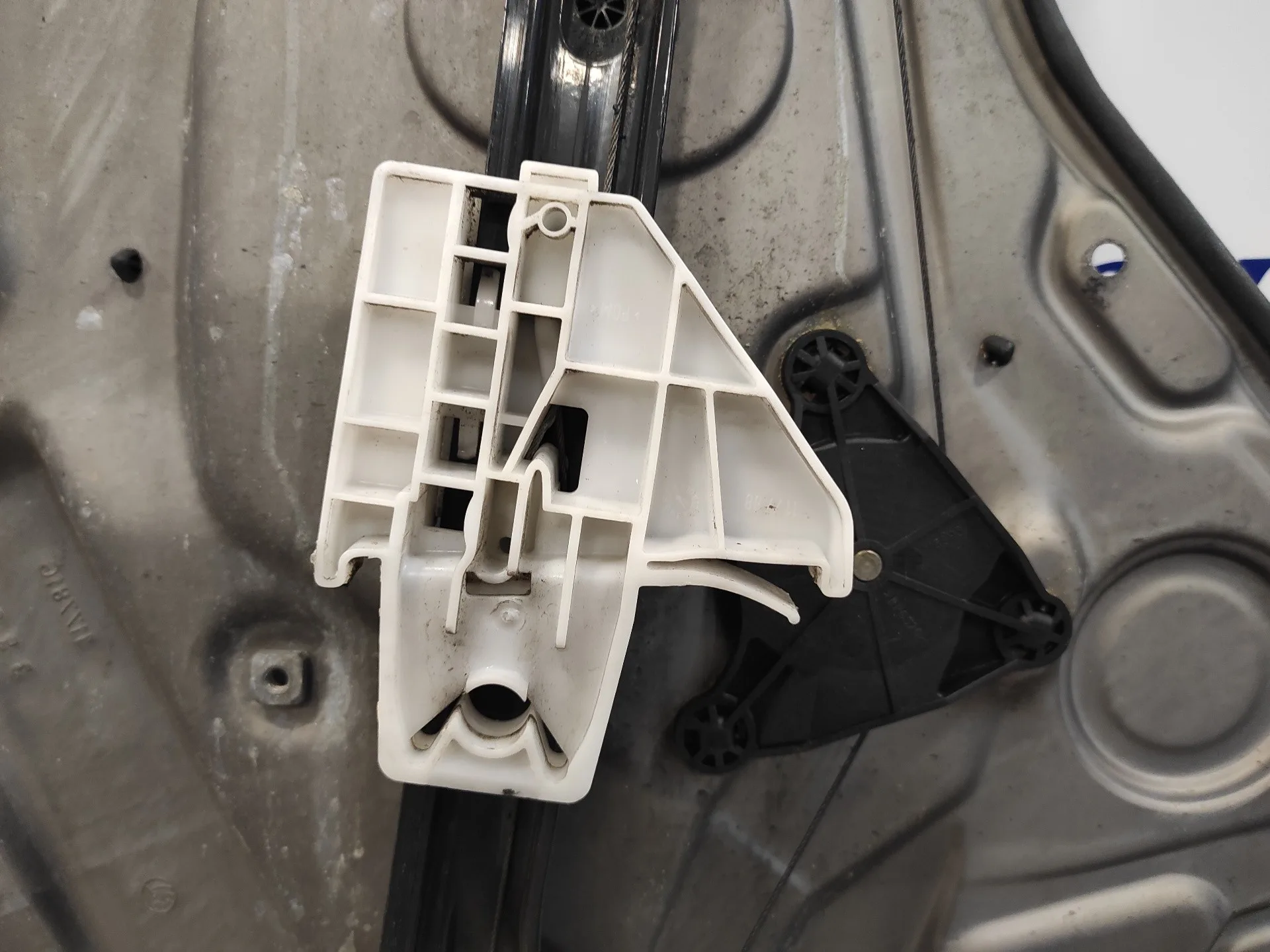 Elevalunas Trasero Izquierdo para Skoda Octavia Berlina (1Z3)