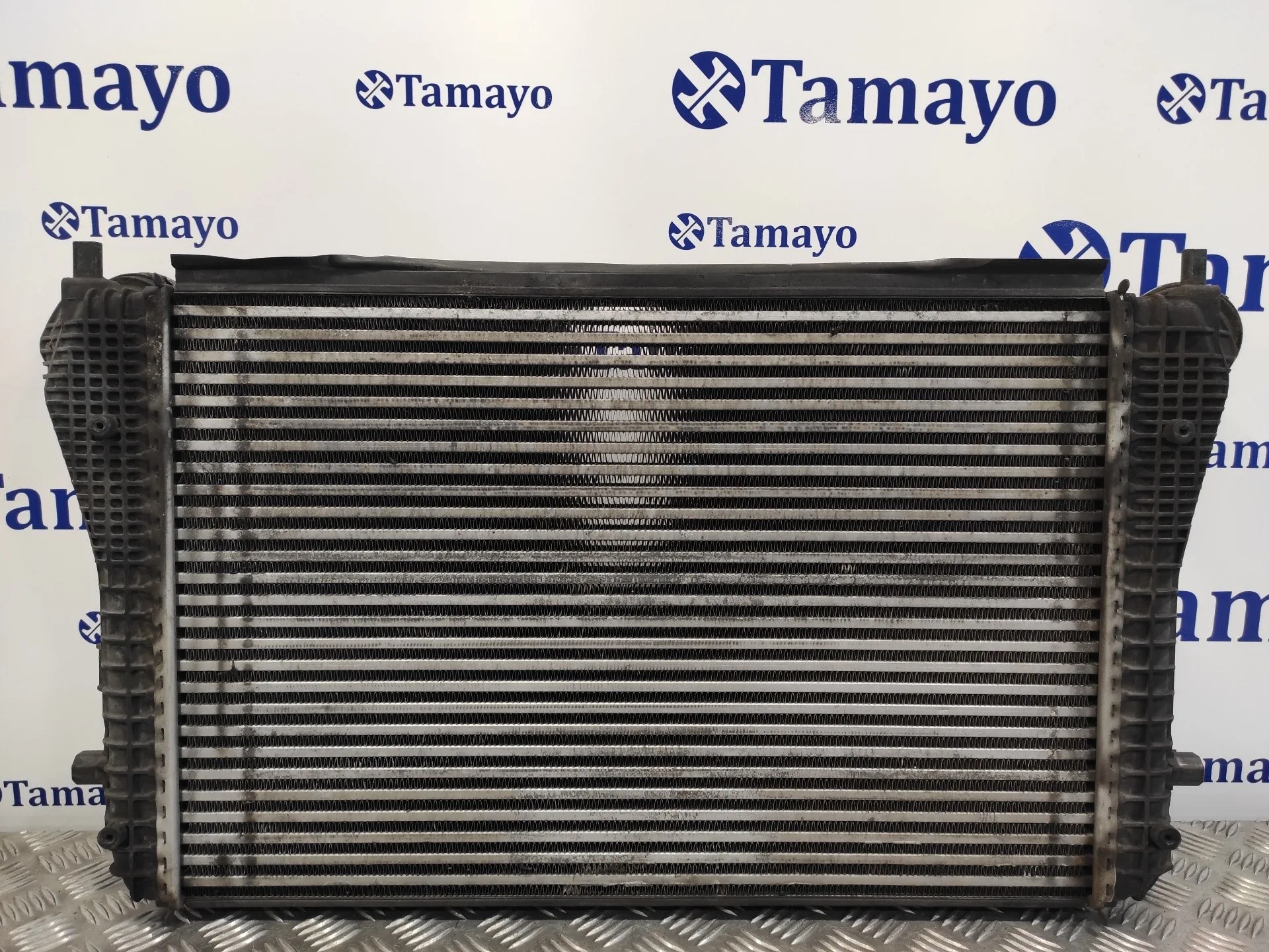 Intercooler para Volkswagen Golf V Berlina (1K1)