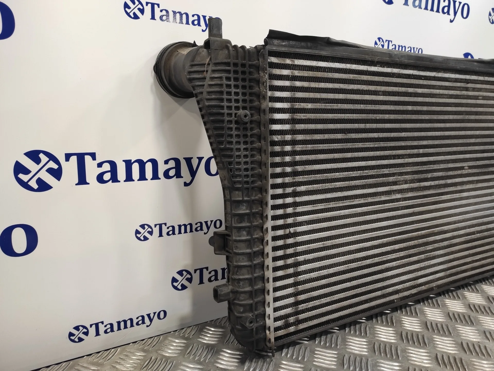 Intercooler para Volkswagen Golf V Berlina (1K1)