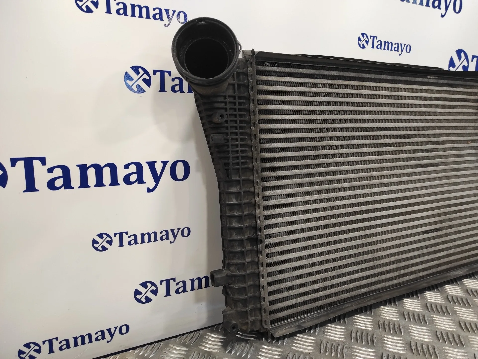 Intercooler para Volkswagen Golf V Berlina (1K1)