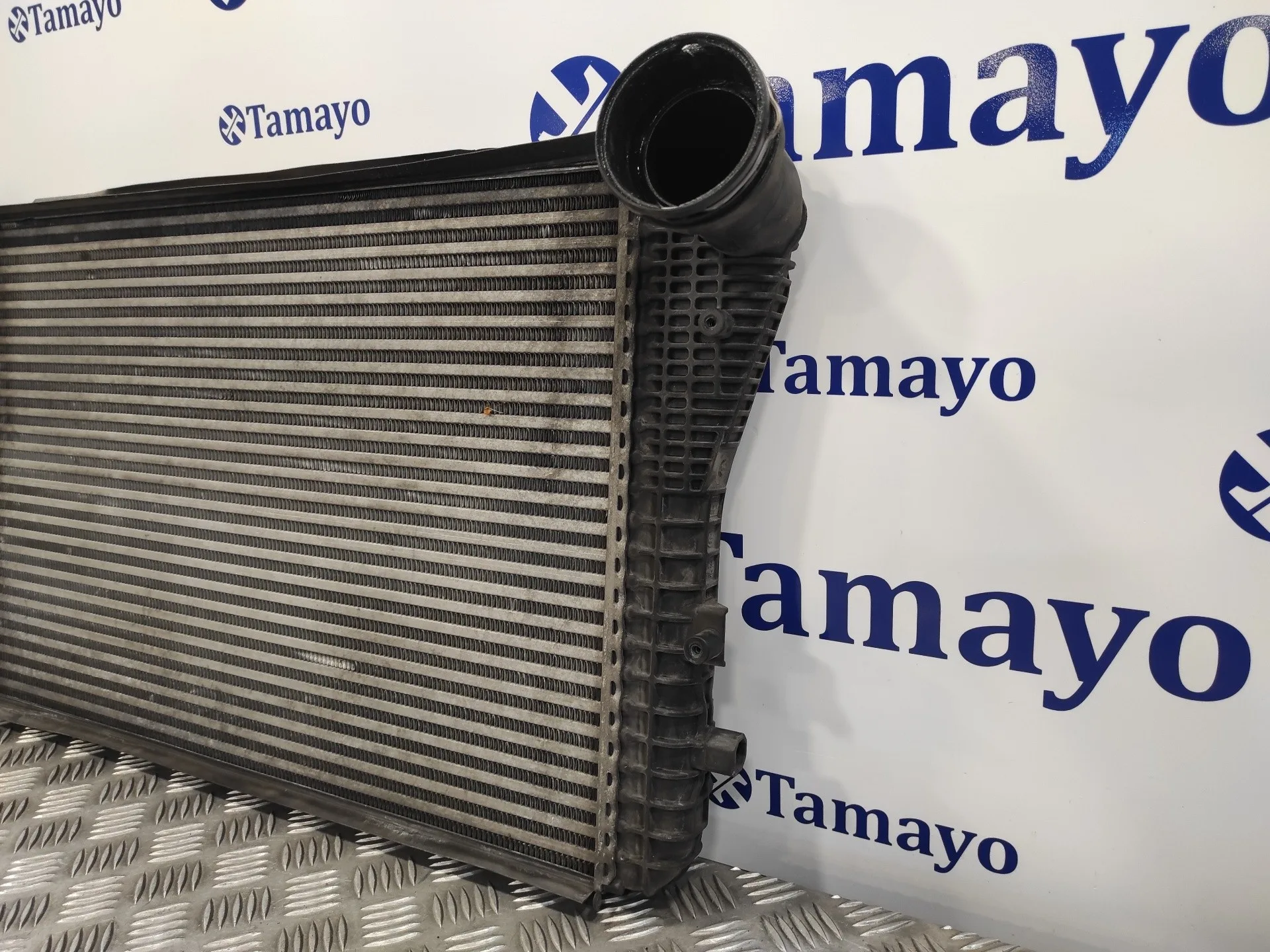 Intercooler para Volkswagen Golf V Berlina (1K1)