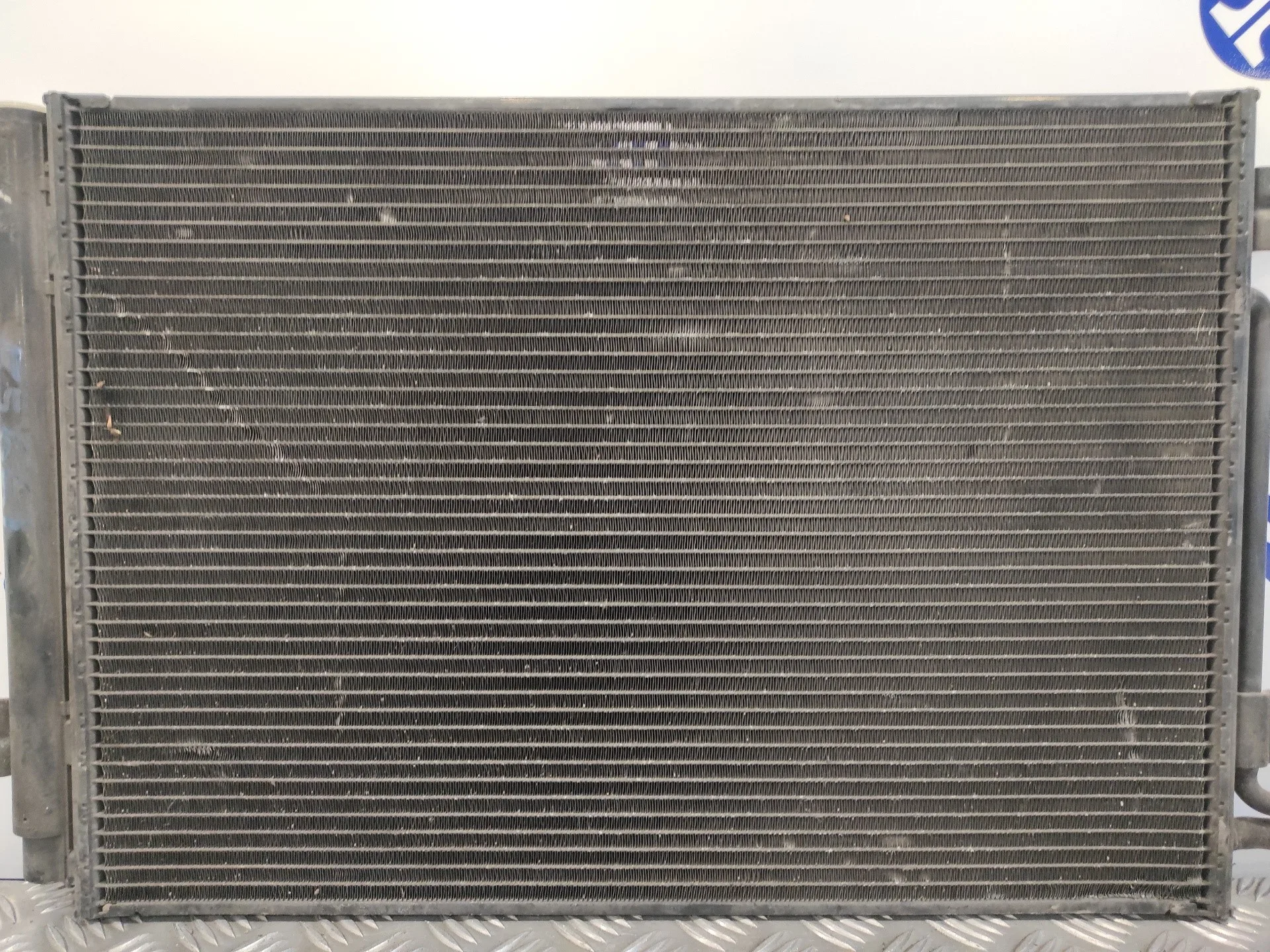 Condensador / Radiador Aire Acondicionado para Volkswagen Golf V Berlina (1K1)