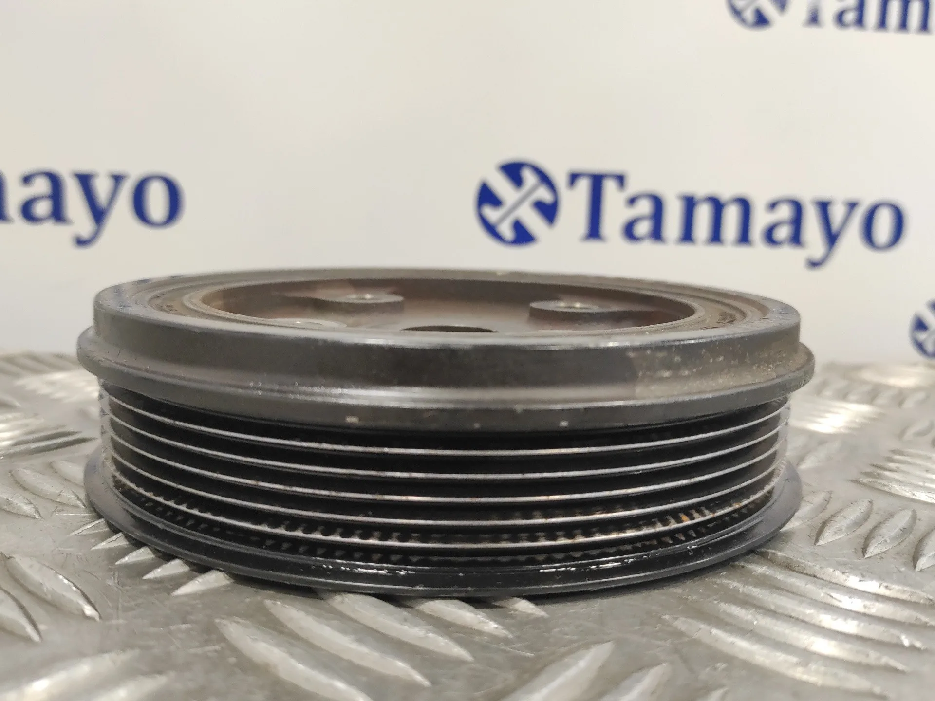 Polea Ciguenal para Volvo Xc90