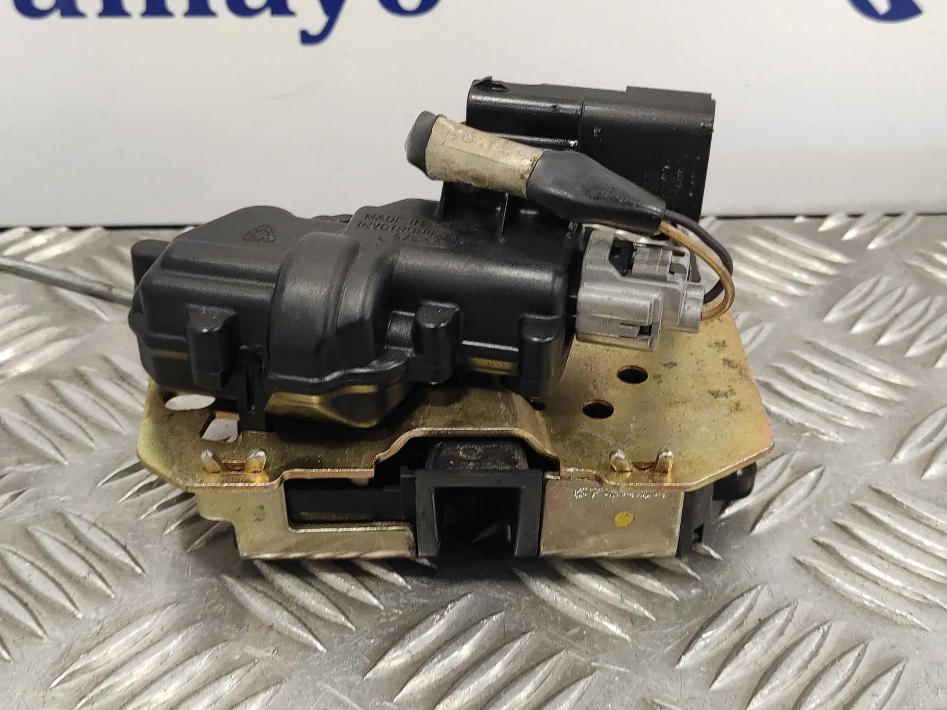 Cerradura Maletero / Porton para Chrysler Voyager (Rg)