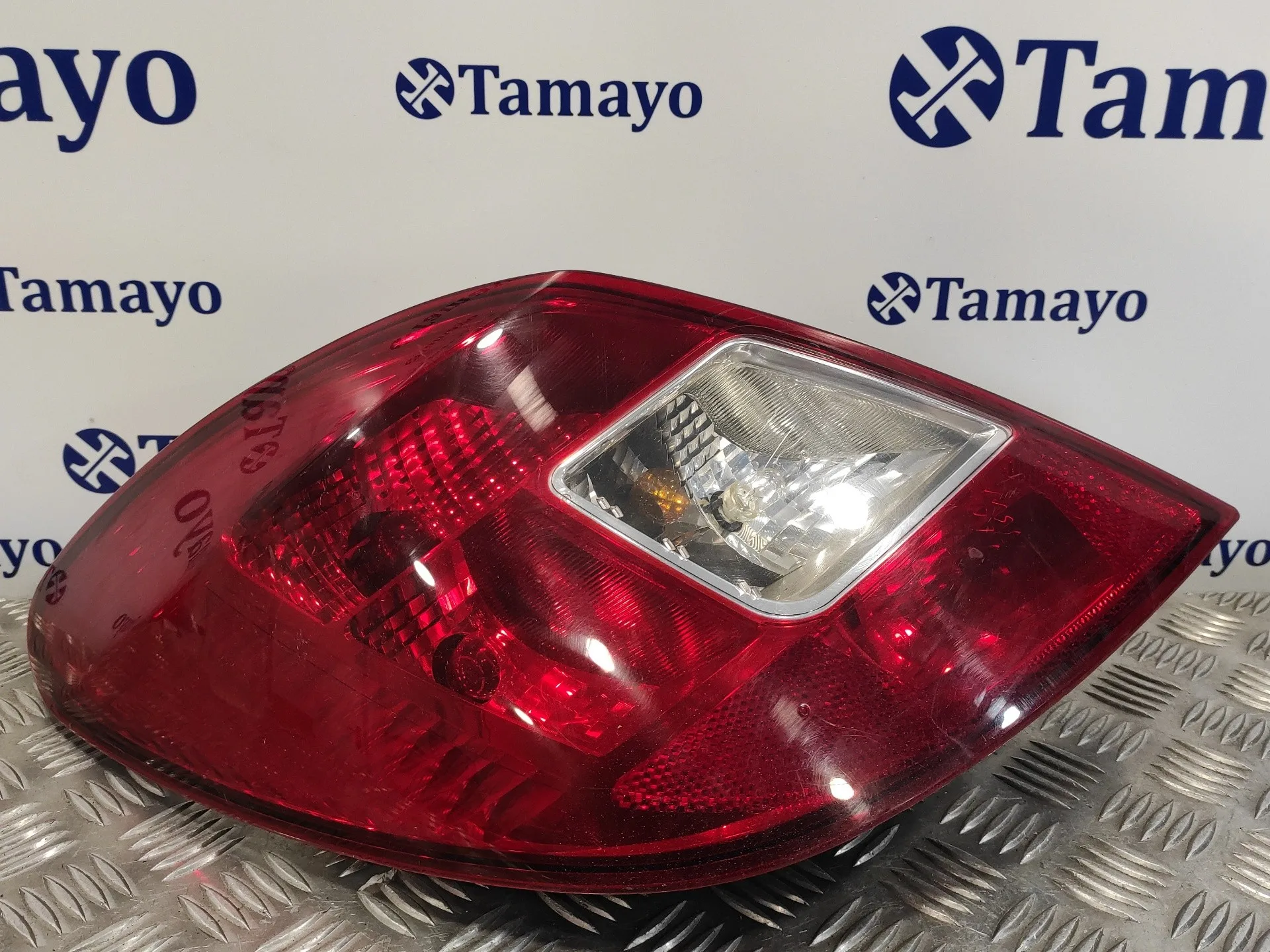 Piloto Trasero Izquierdo para Opel Corsa D