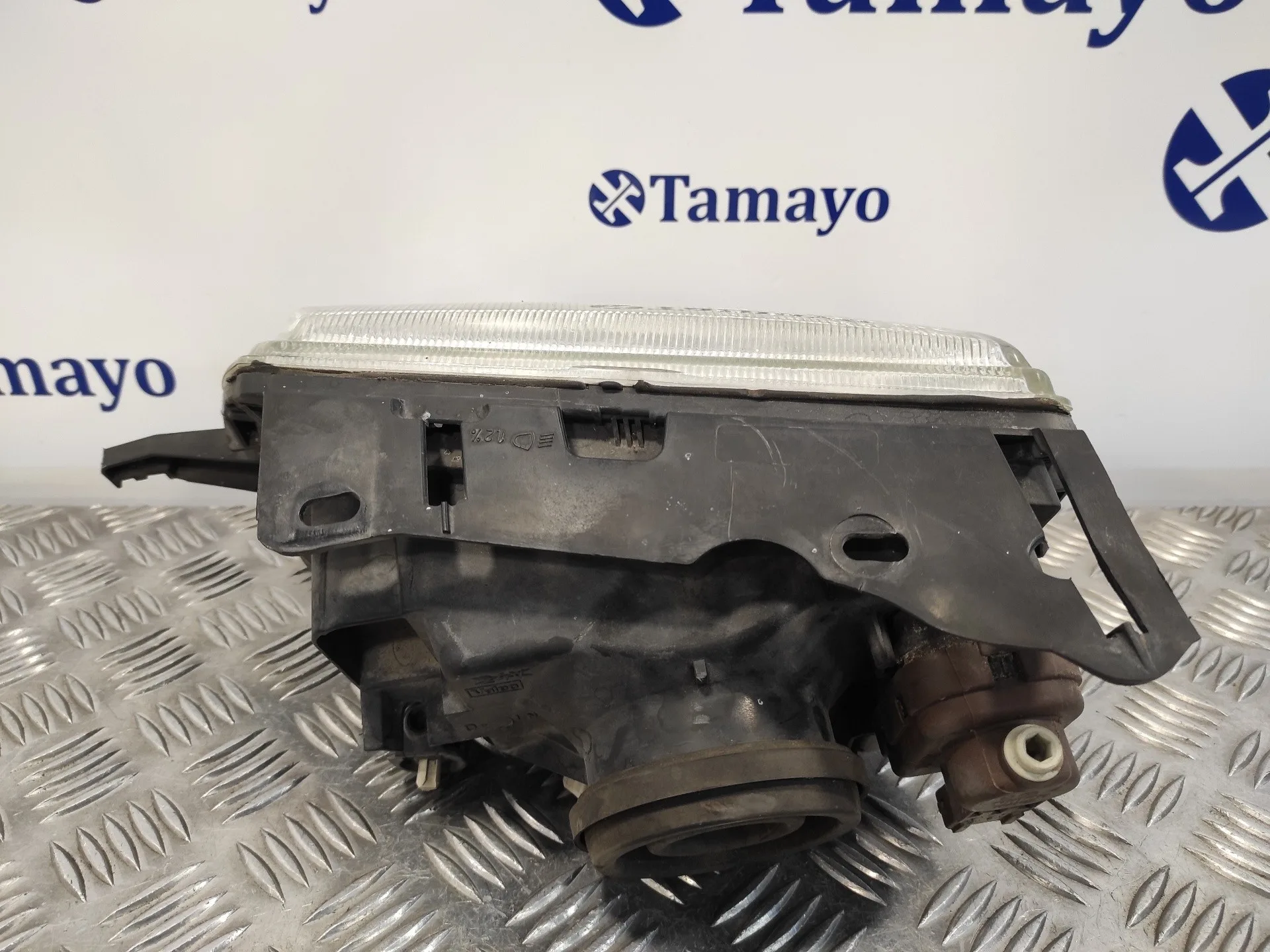 Faro Derecho para Citroën Saxo
