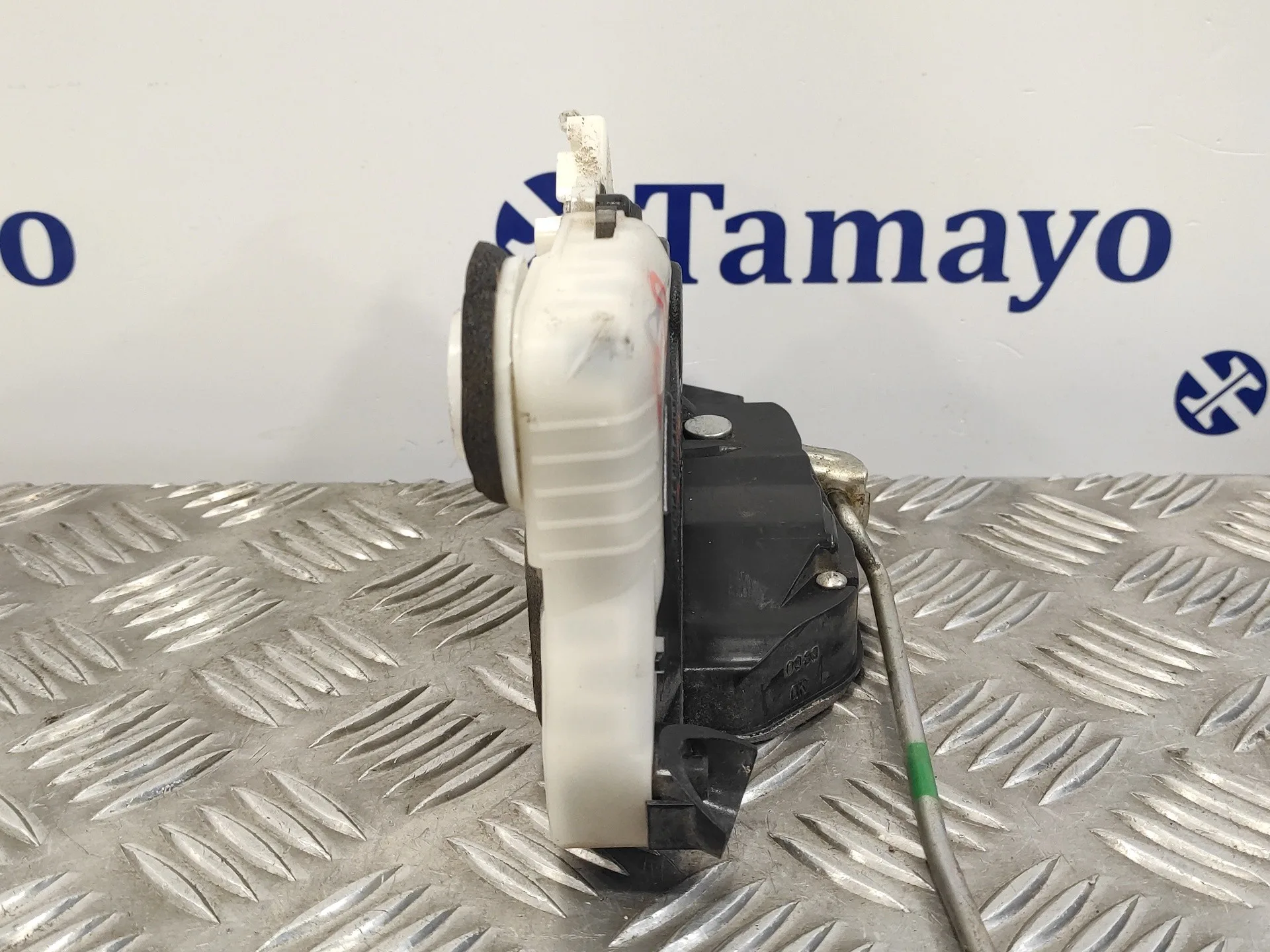 Cerradura Puerta Delantera Derecha para Toyota Yaris