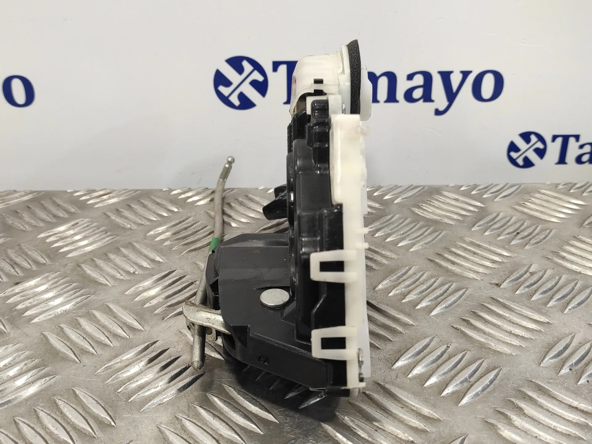 Cerradura Puerta Delantera Derecha para Toyota Yaris