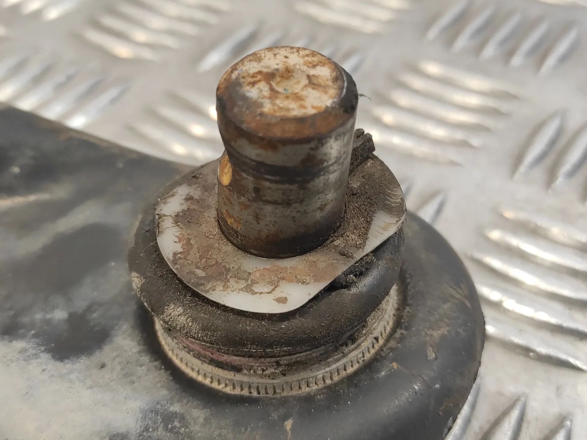 Brazo Suspension Inferior Delantero Derecho para Dacia Sandero