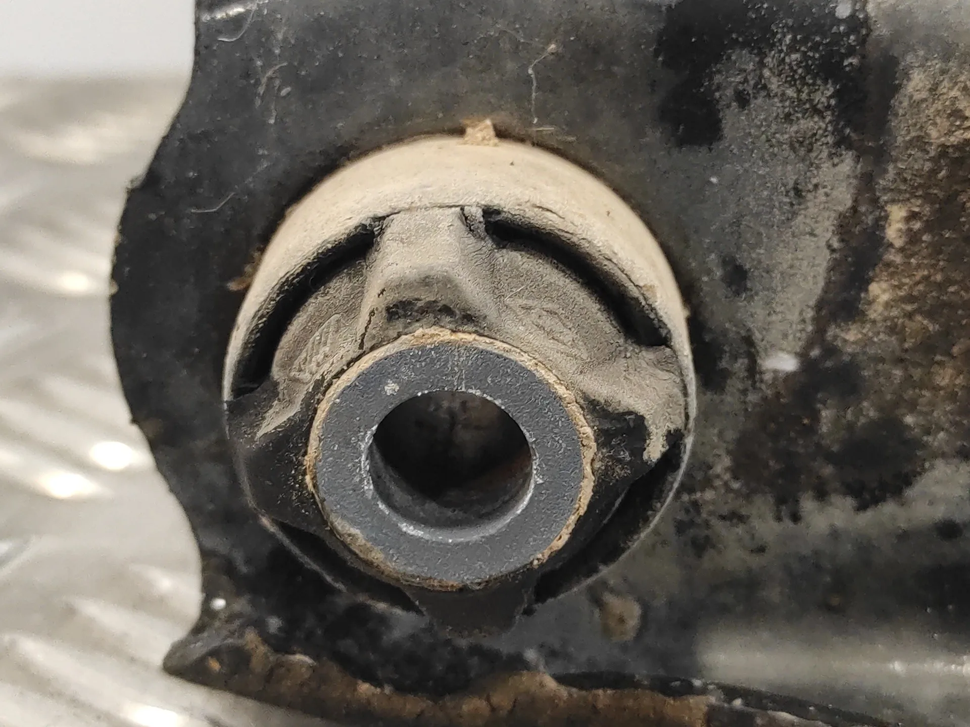 Brazo Suspension Inferior Delantero Derecho para Dacia Sandero