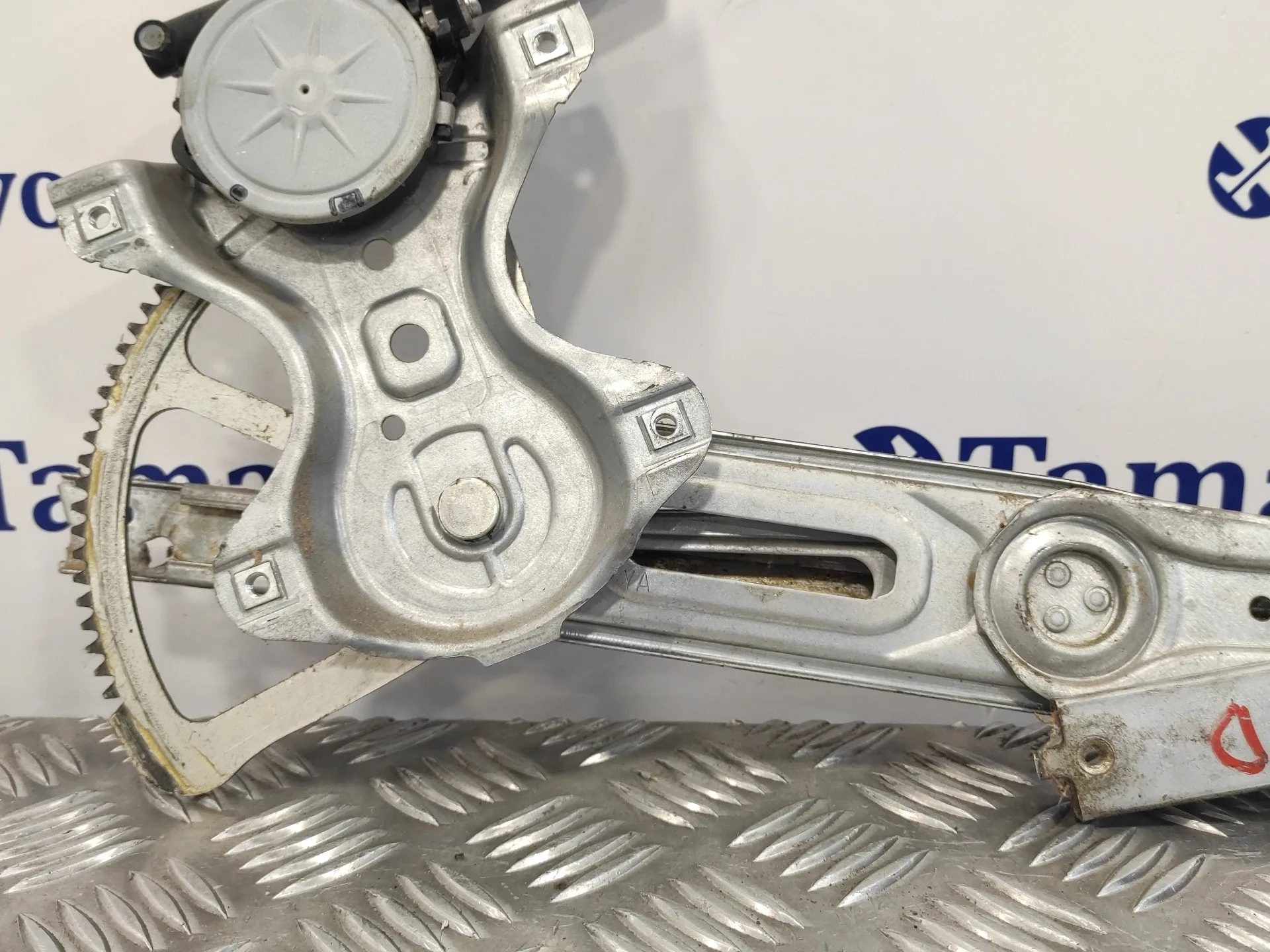 Elevalunas Delantero Derecho para Toyota Yaris