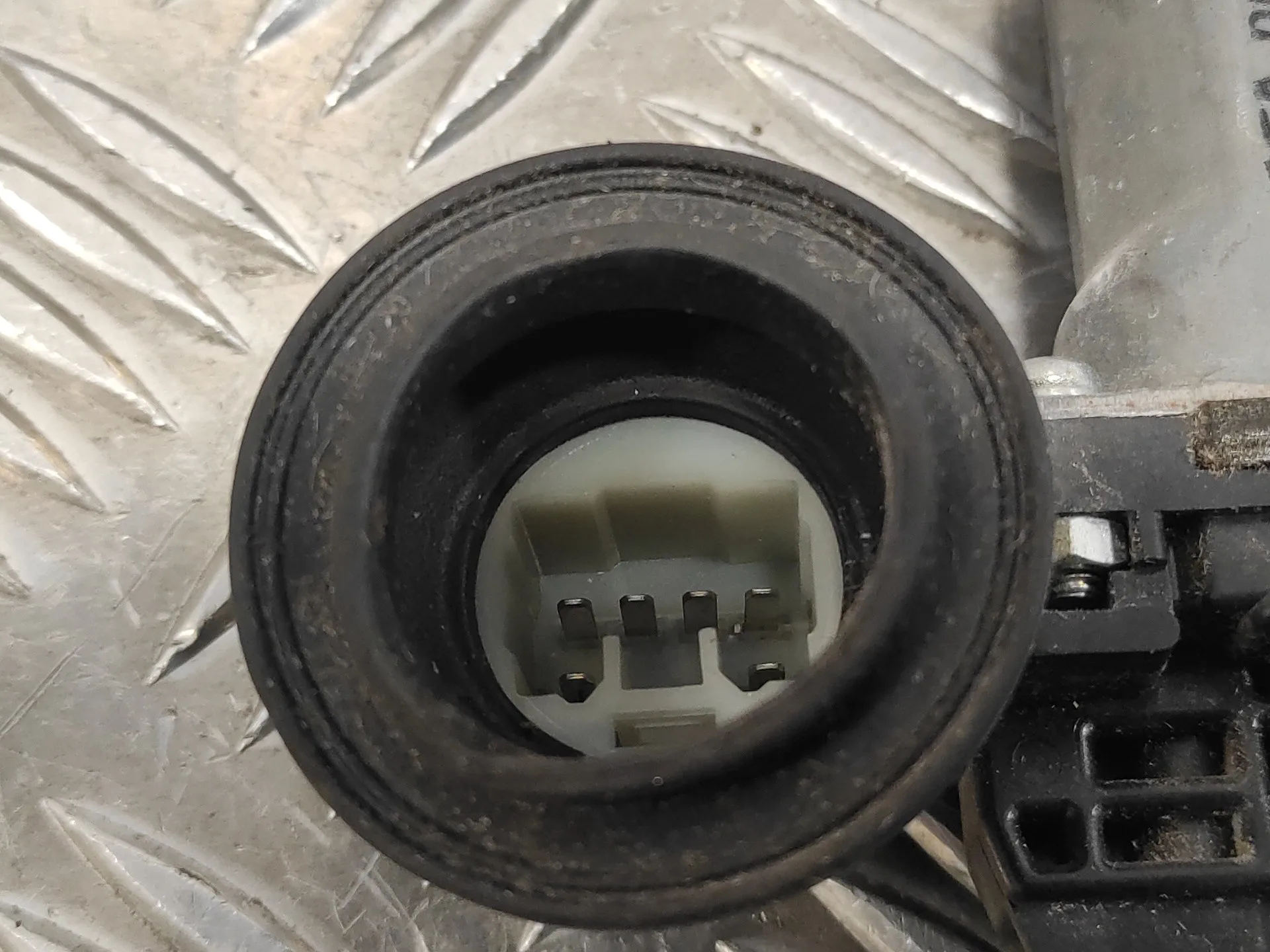 Elevalunas Delantero Derecho para Toyota Yaris