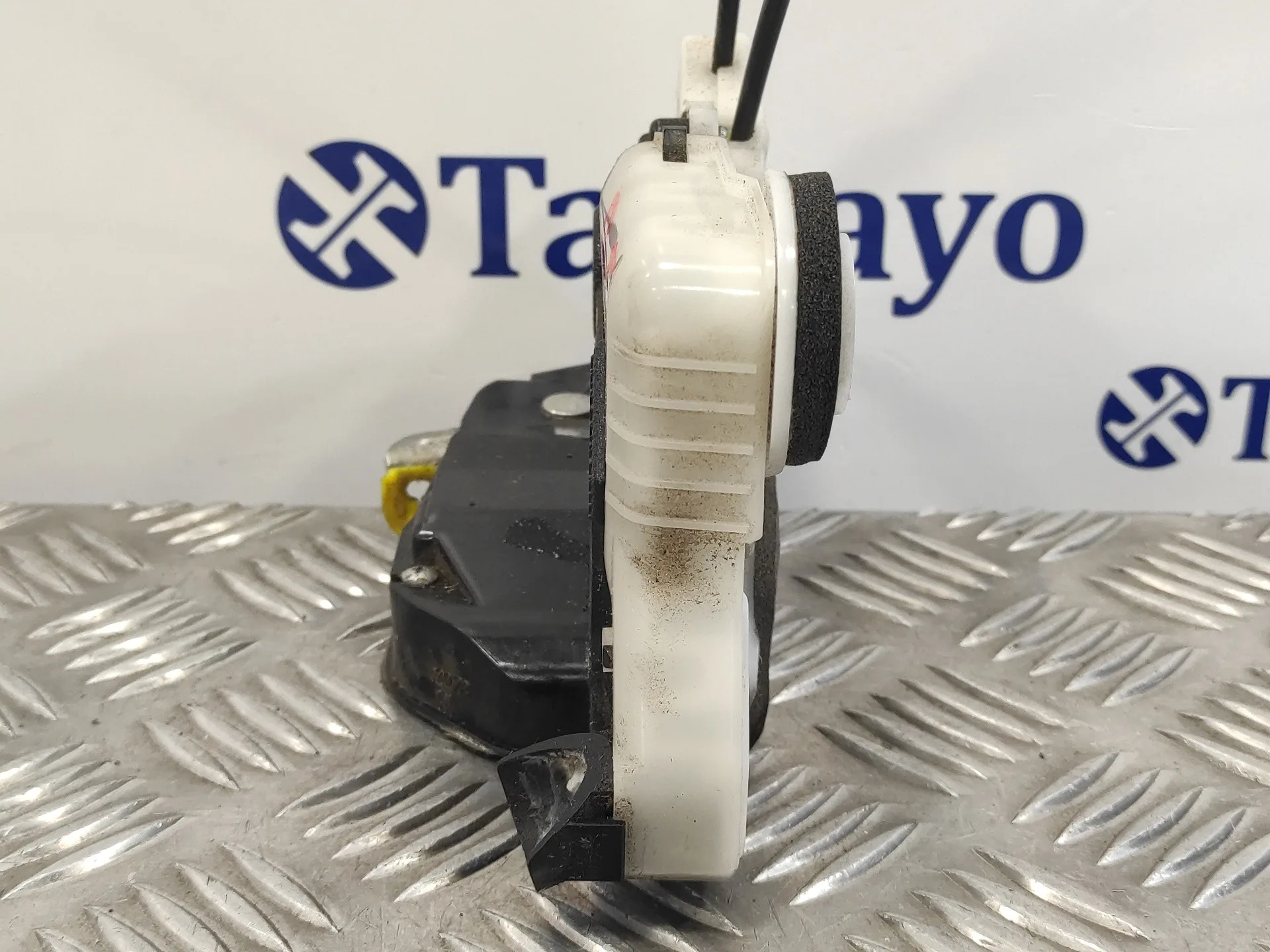 Cerradura Puerta Delantera Izquierda para Toyota Yaris
