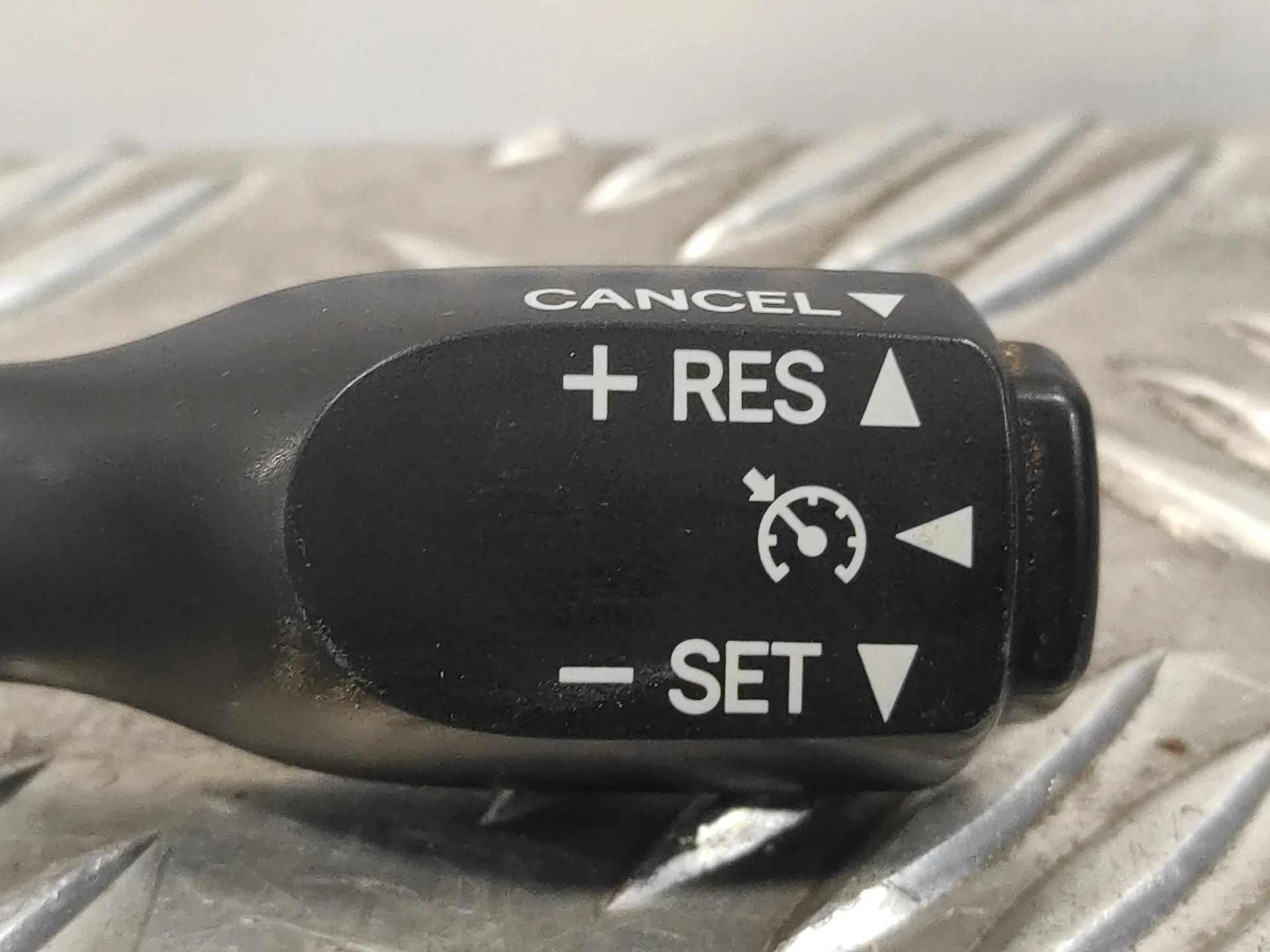 Mando Control Velocidad para Toyota Yaris