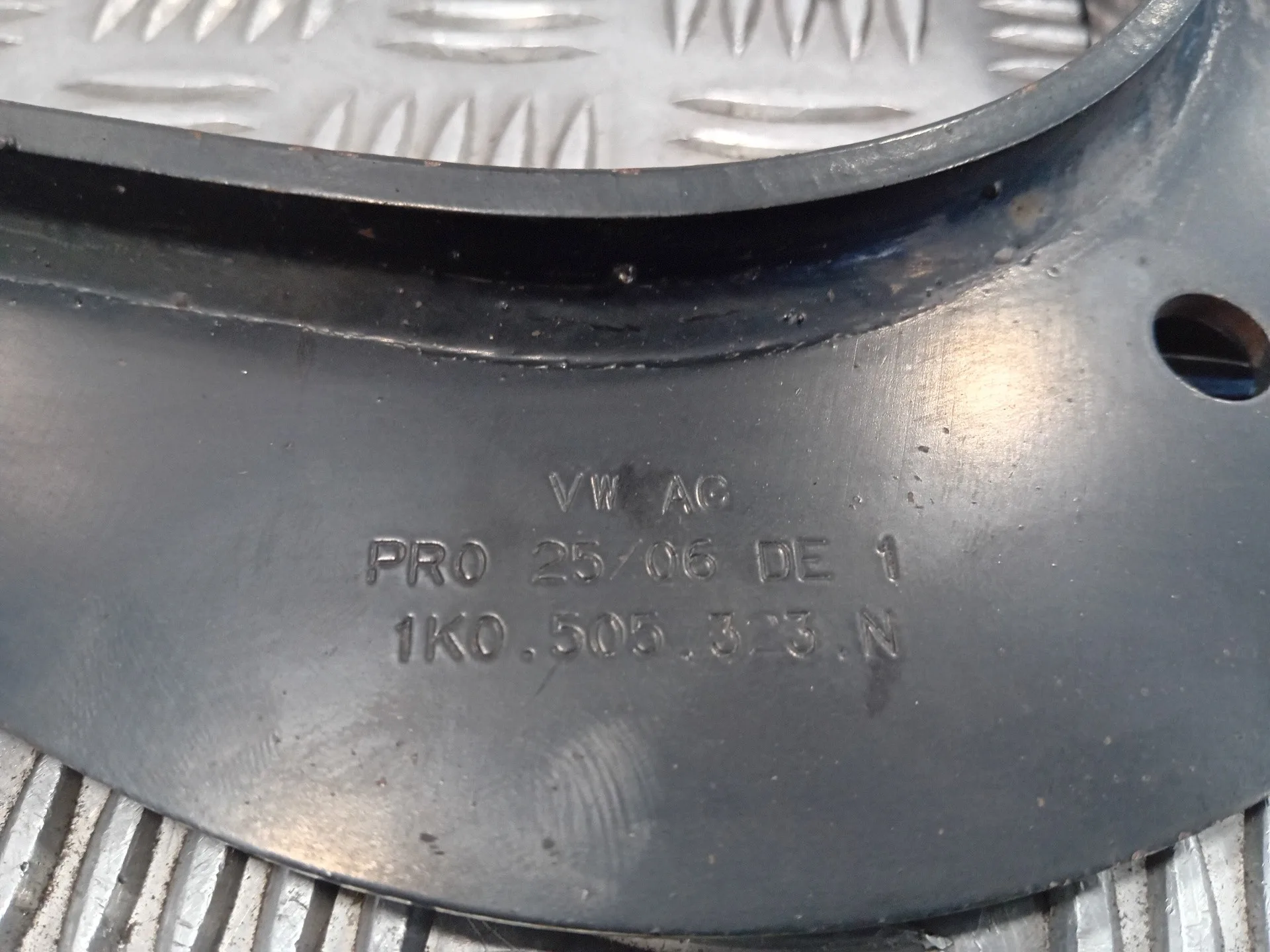 Tirante Trasero Superior Derecho para Seat Leon (1P1)