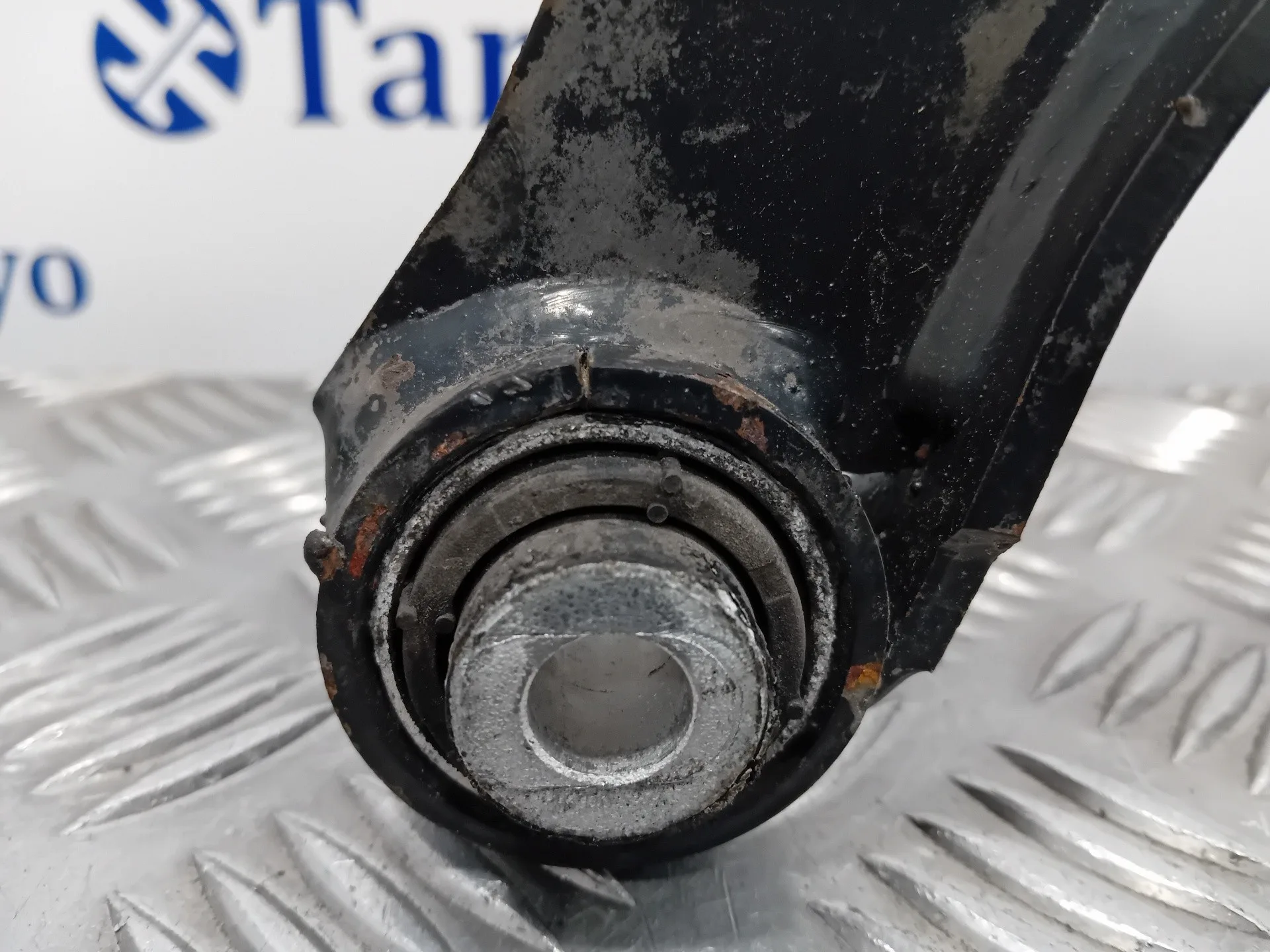 Tirante Trasero Superior Derecho para Seat Leon (1P1)