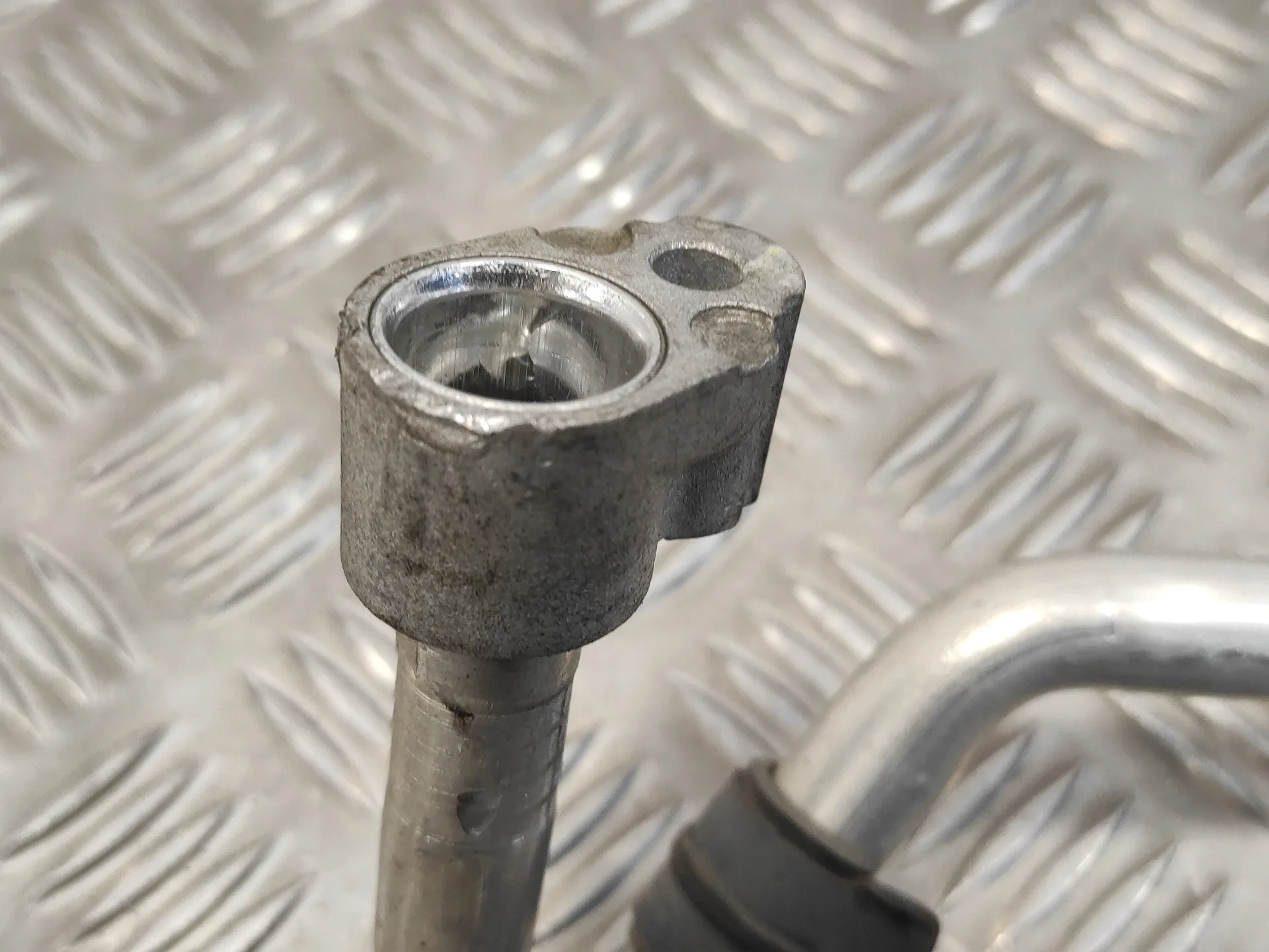 Tubo para Toyota Yaris