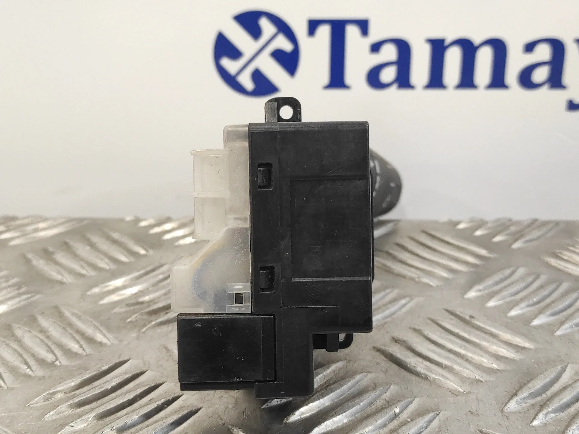 Mando Limpia para Mazda 3 Lim. (Bl)