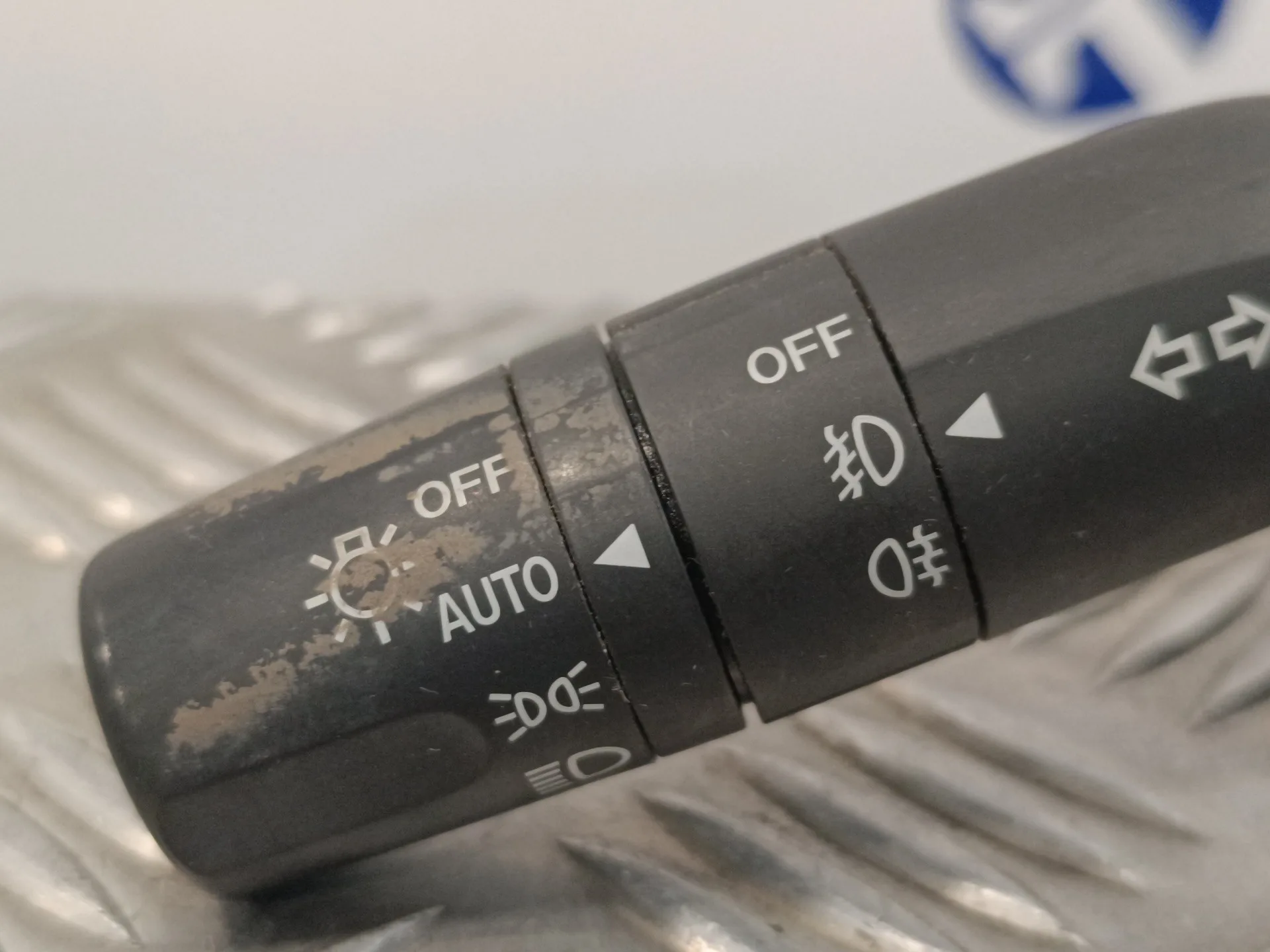 Mando Intermitentes para Mazda 3 Lim. (Bl)