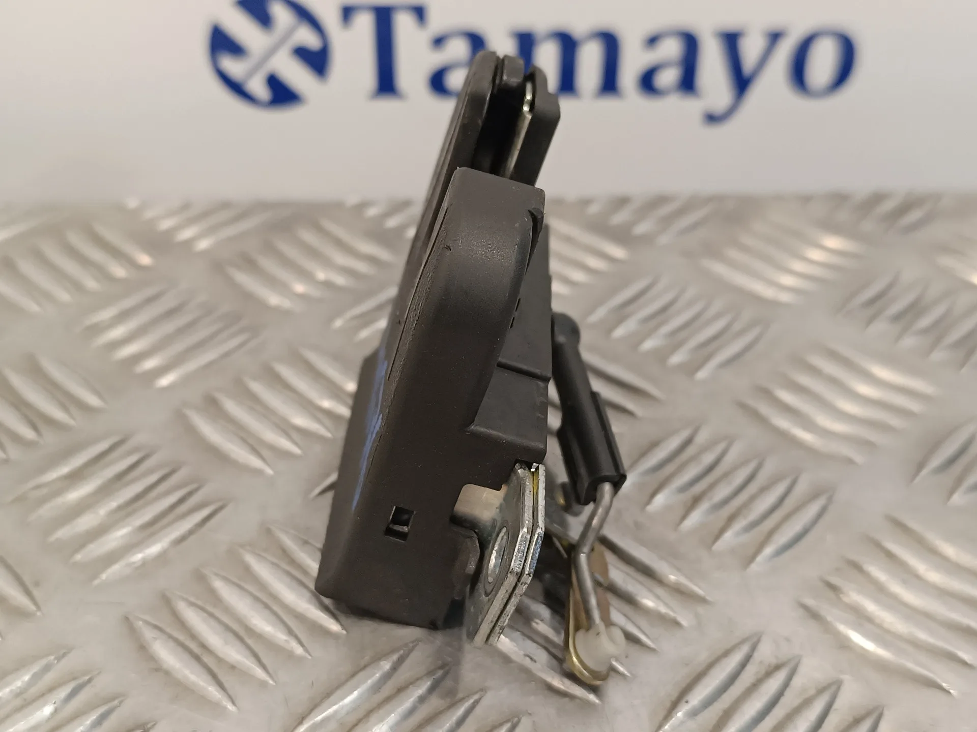 Cerradura Maletero / Porton para Volkswagen Polo (9N1)