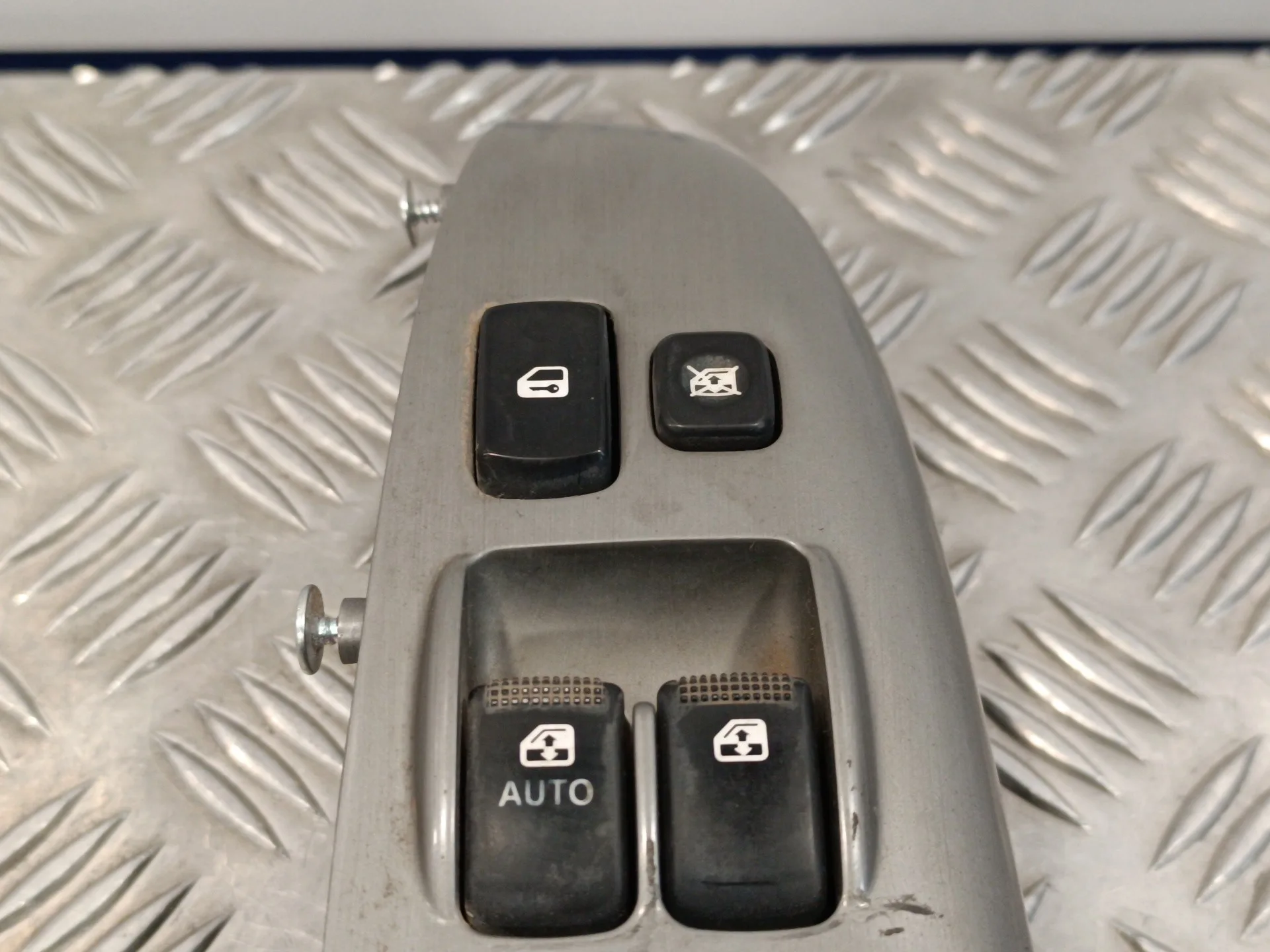 Mando Elevalunas Delantero Izquierdo para Kia Carnival