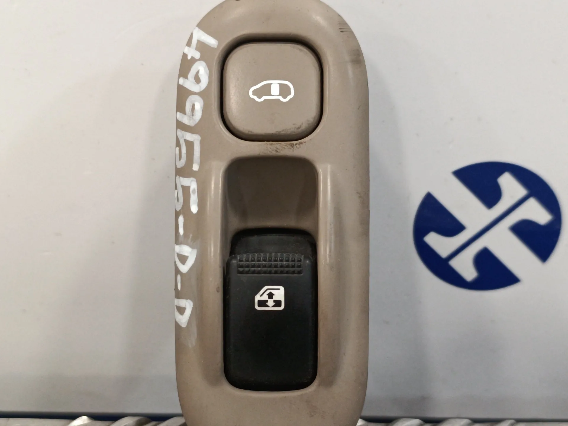 Mando Elevalunas Delantero Derecho para Kia Carnival