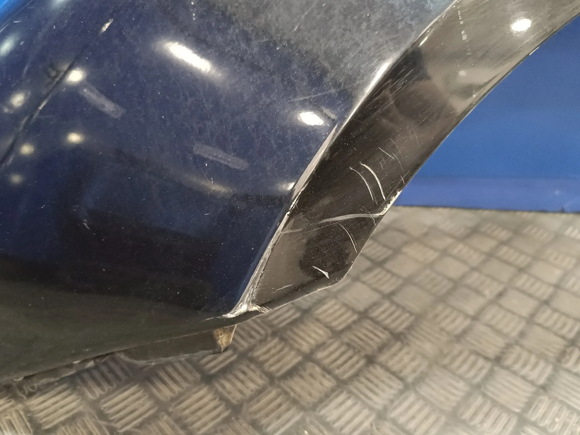 Aleta Delantera Izquierda para Kia Carnival