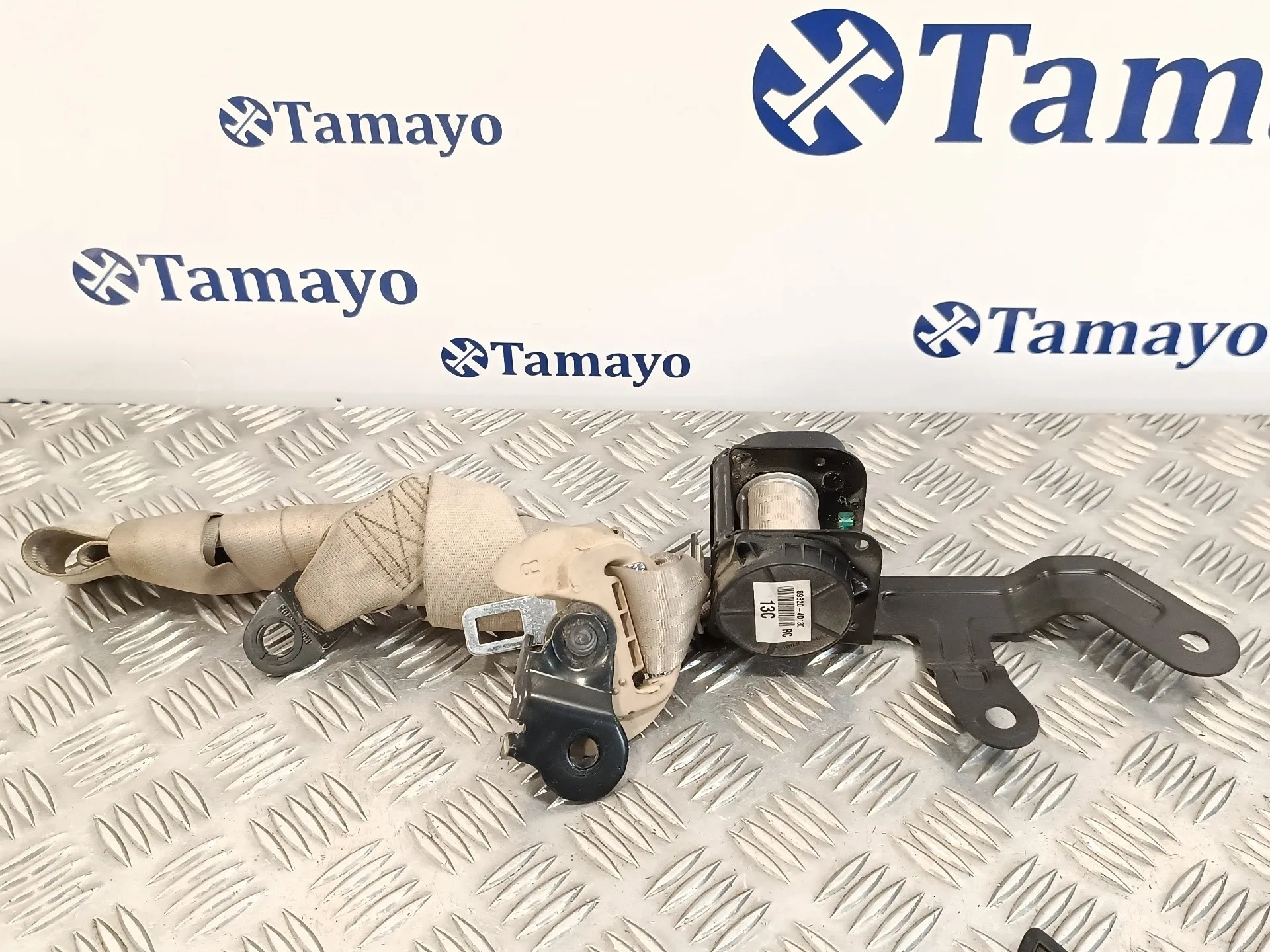 Cinturon Seguridad Trasero Derecho para Kia Carnival