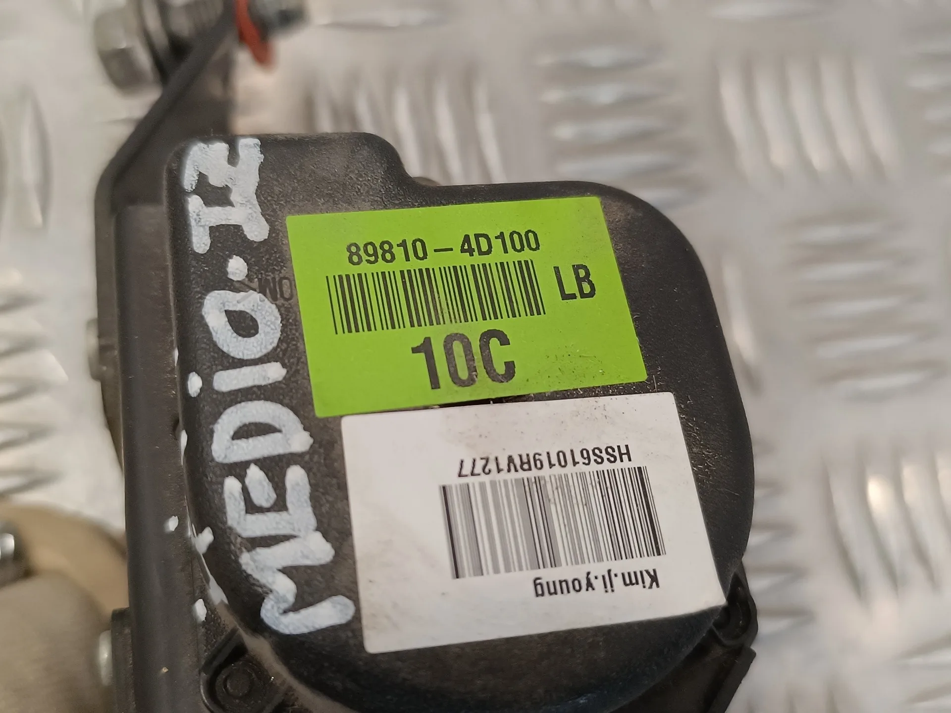 Cinturon Seguridad Trasero Izquierdo para Kia Carnival