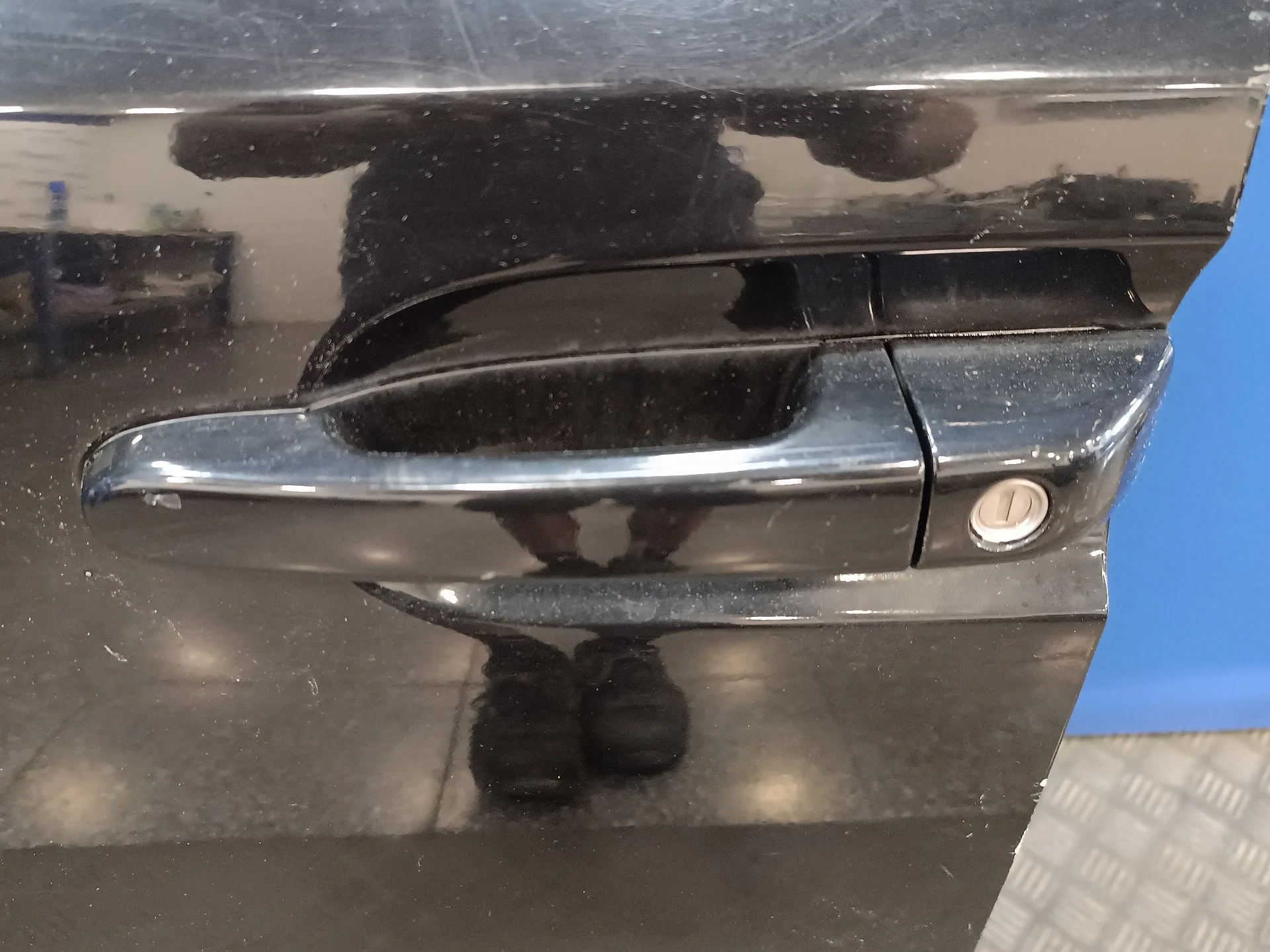 Puerta Delantera Izquierda para Kia Carnival