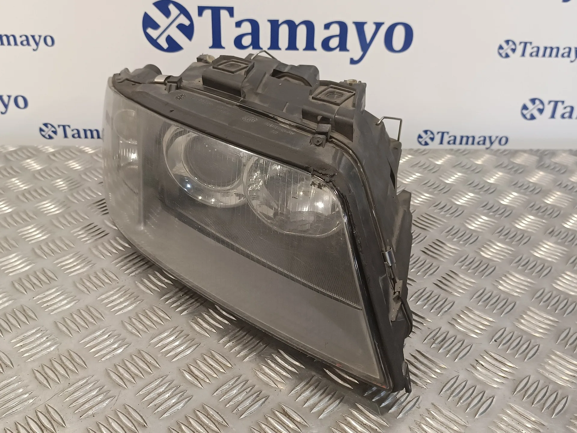 Faro Derecho para Audi Allroad Quattro (4B5)