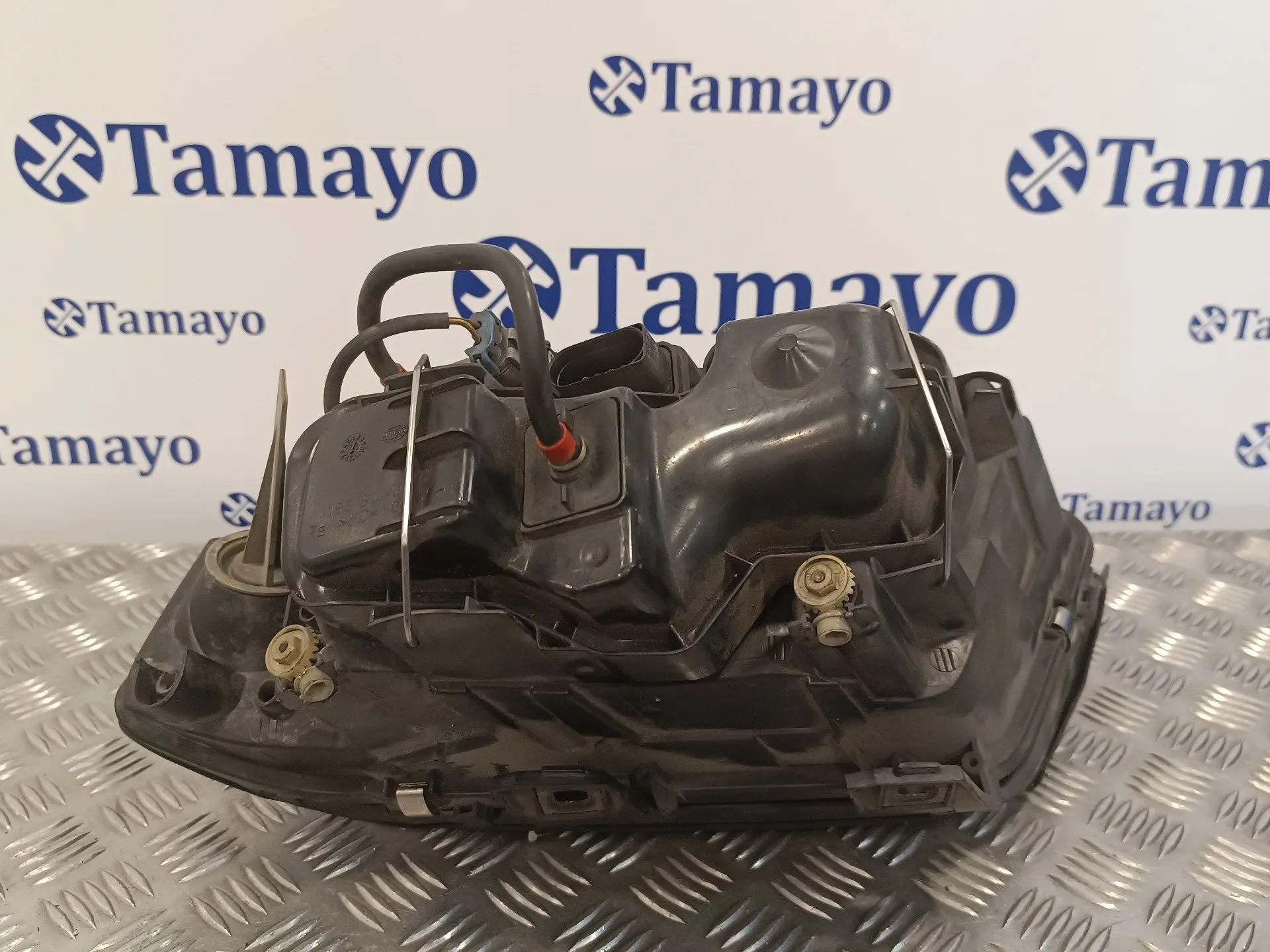 Faro Derecho para Audi Allroad Quattro (4B5)