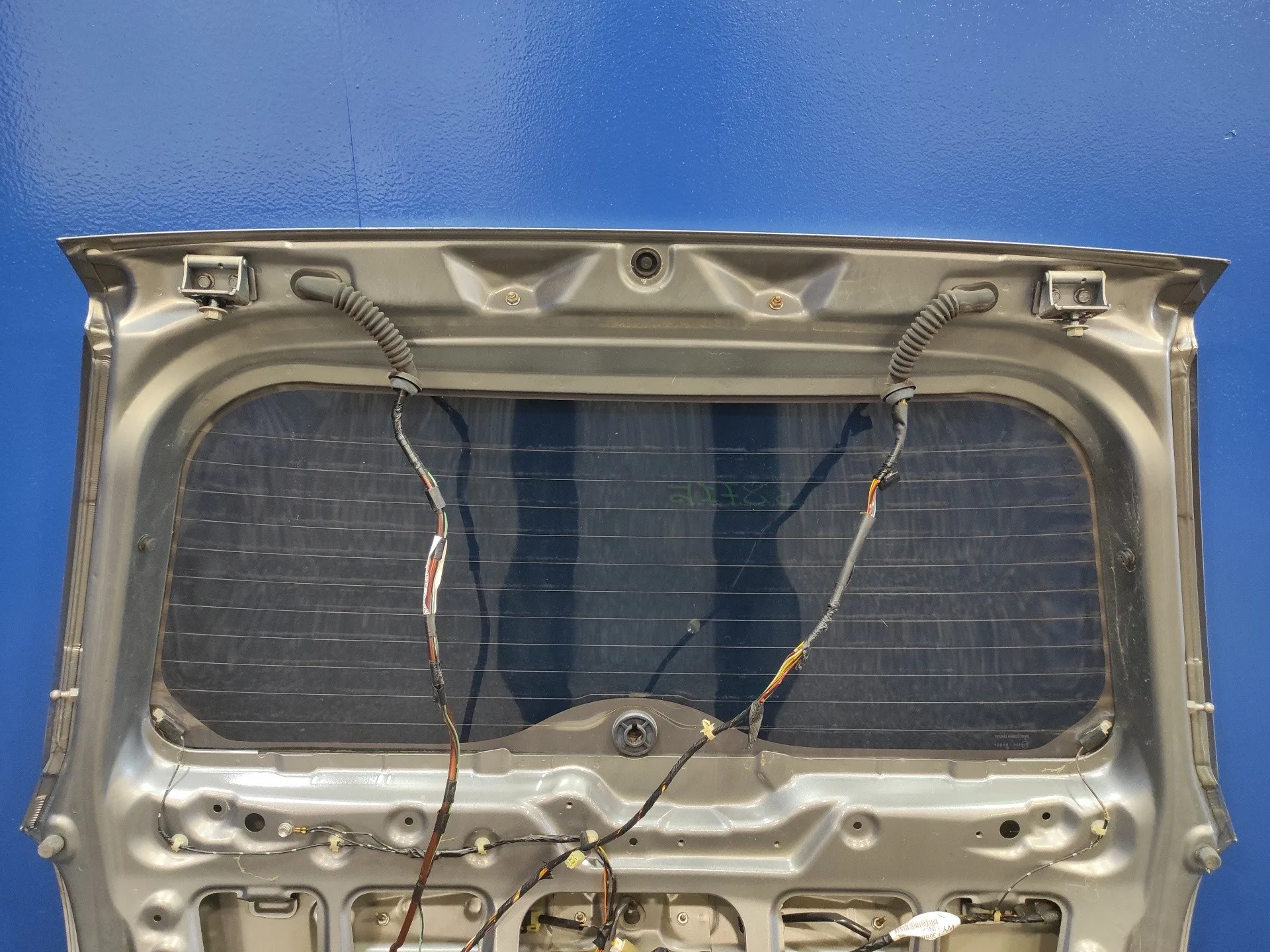 Porton Trasero para Suzuki Sx4 Rw (Ey)