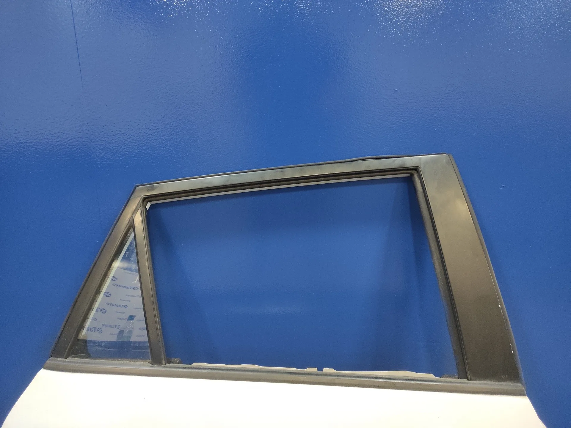 Puerta Trasera Derecha para Mazda 3 Lim. (Bl)