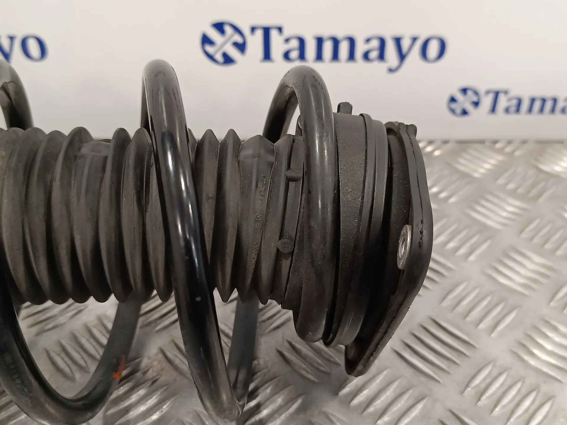 Amortiguador Delantero Derecho para Mazda 3 Lim. (Bl)