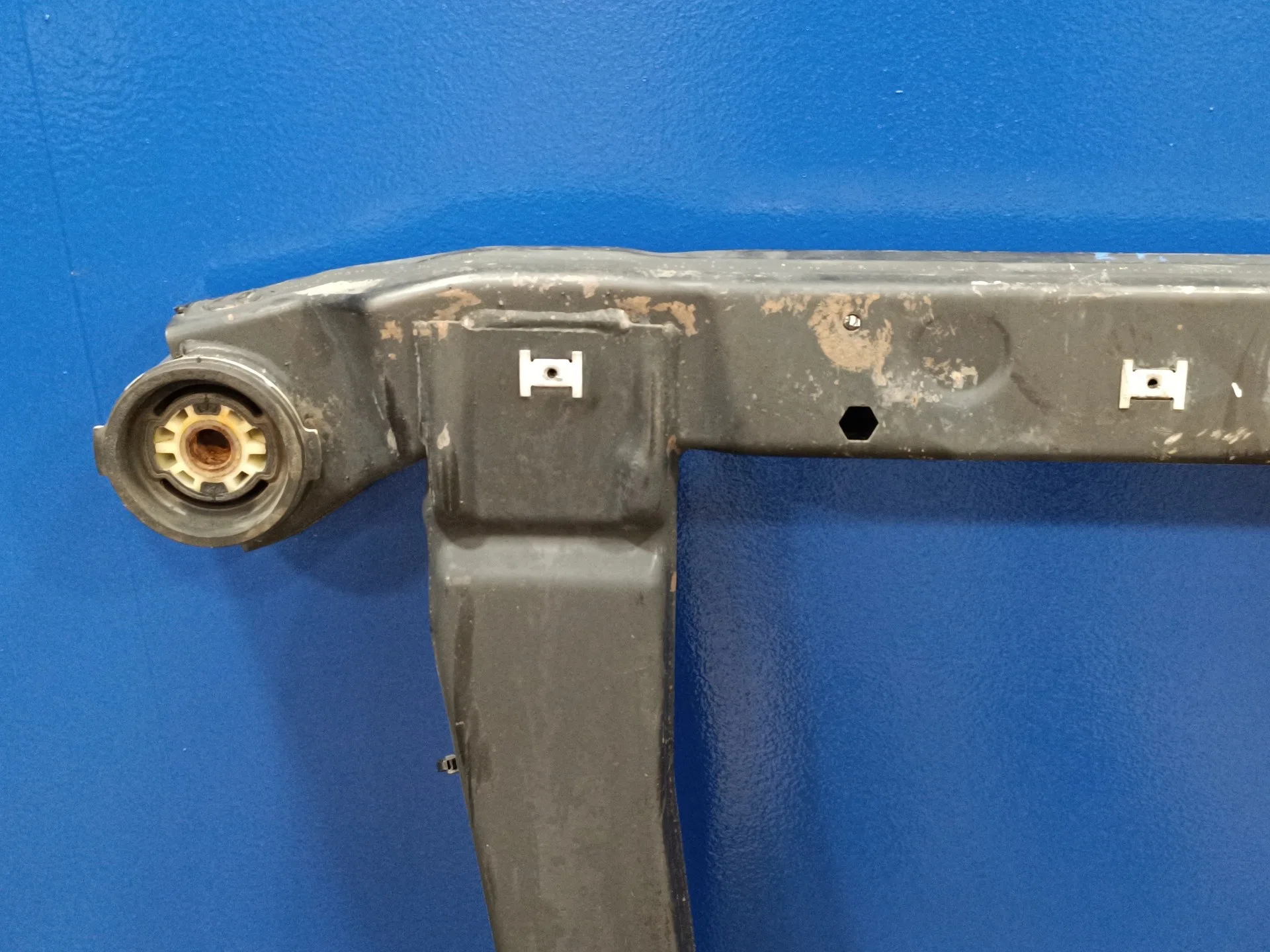 Puente Delantero para Opel Astra J Lim.