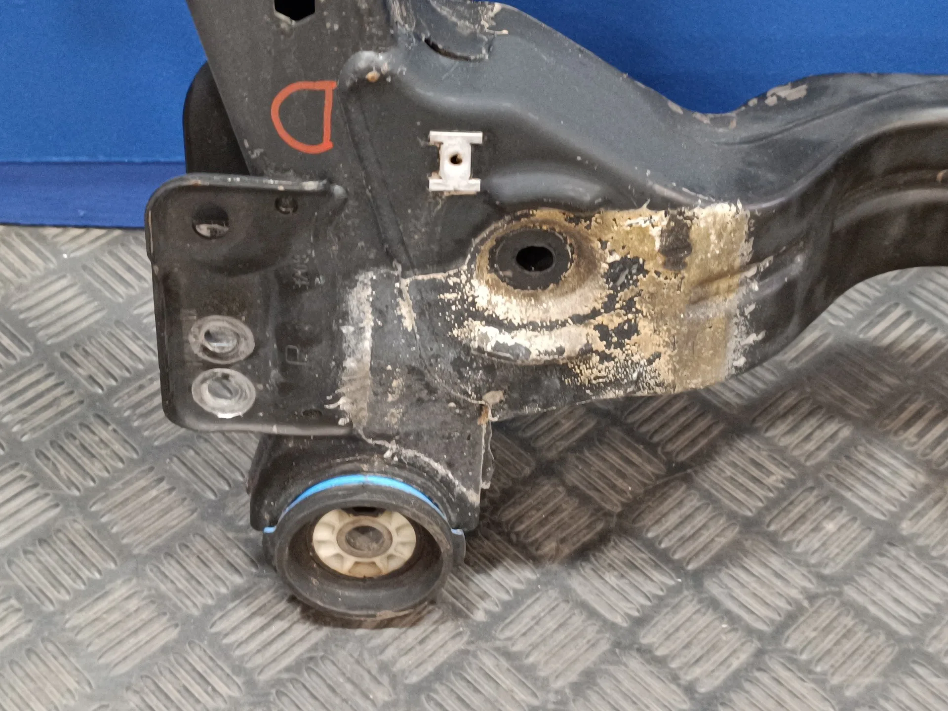 Puente Delantero para Opel Astra J Lim.